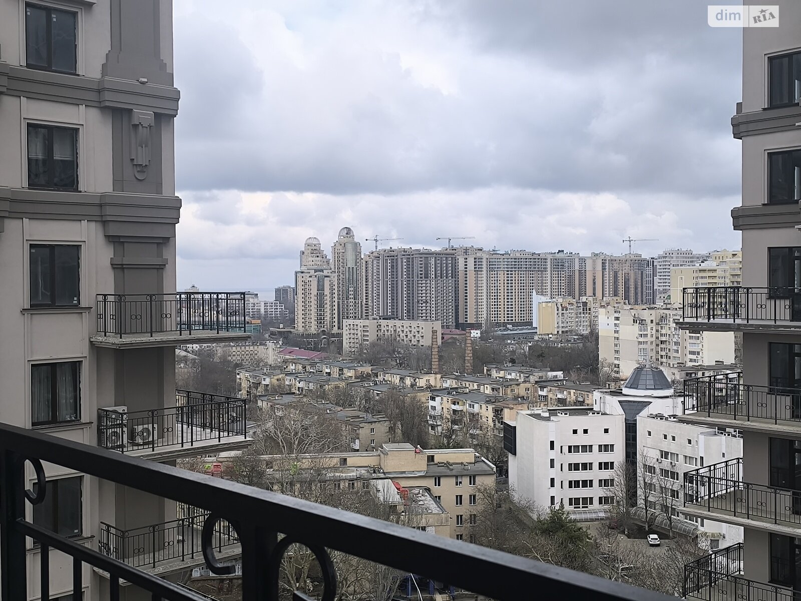 Продажа двухкомнатной квартиры в Одессе, на дор. Фонтанская 25 корпус 3, район Приморский фото 1 Продажа двухкомнатной квартиры в Одессе, на дор. Фонтанская 25 корпус 3, район Приморский фото 1
