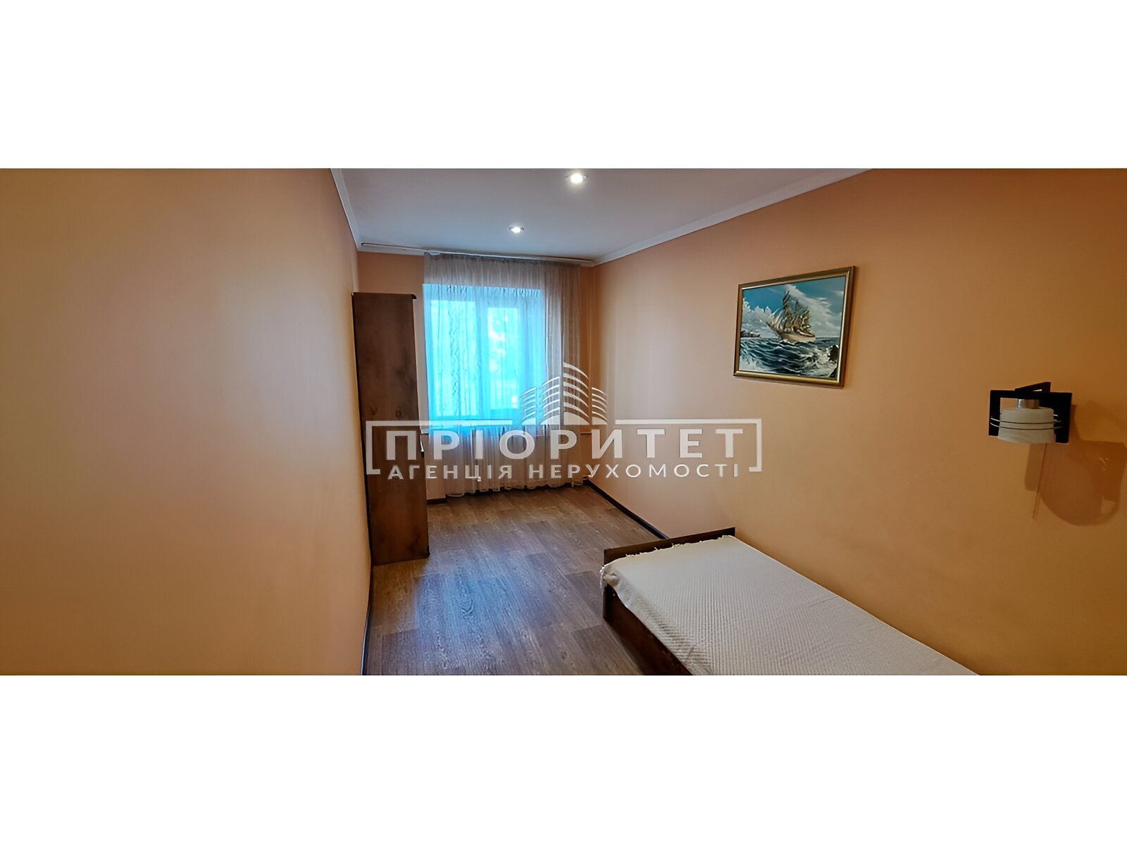 Продажа трехкомнатной квартиры в Одессе, на дор. Фонтанская, район Приморский фото 1 Продажа трехкомнатной квартиры в Одессе, на дор. Фонтанская, район Приморский фото 1