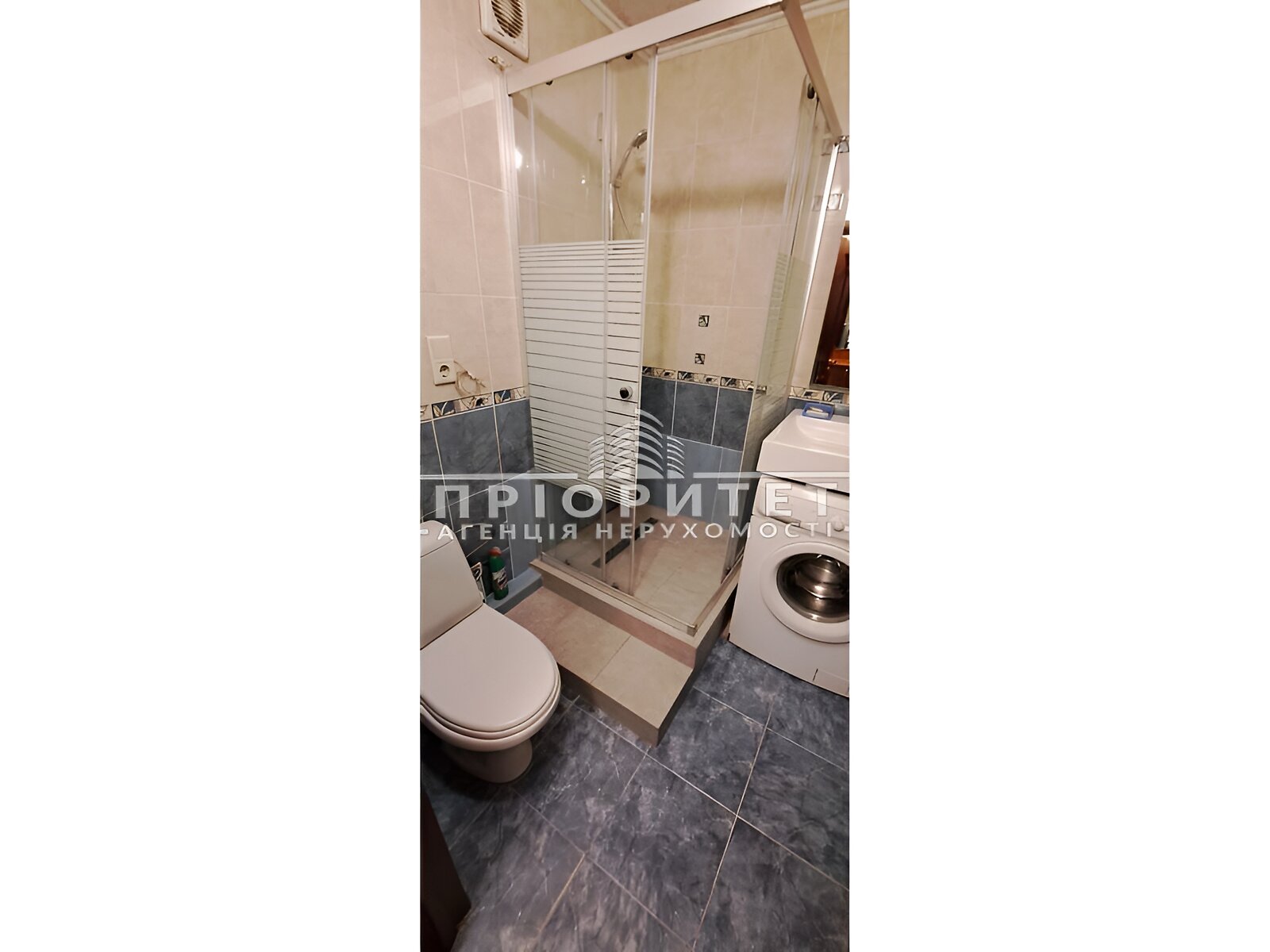 Продажа трехкомнатной квартиры в Одессе, на дор. Фонтанская, район Приморский фото 1 Продажа трехкомнатной квартиры в Одессе, на дор. Фонтанская, район Приморский фото 1