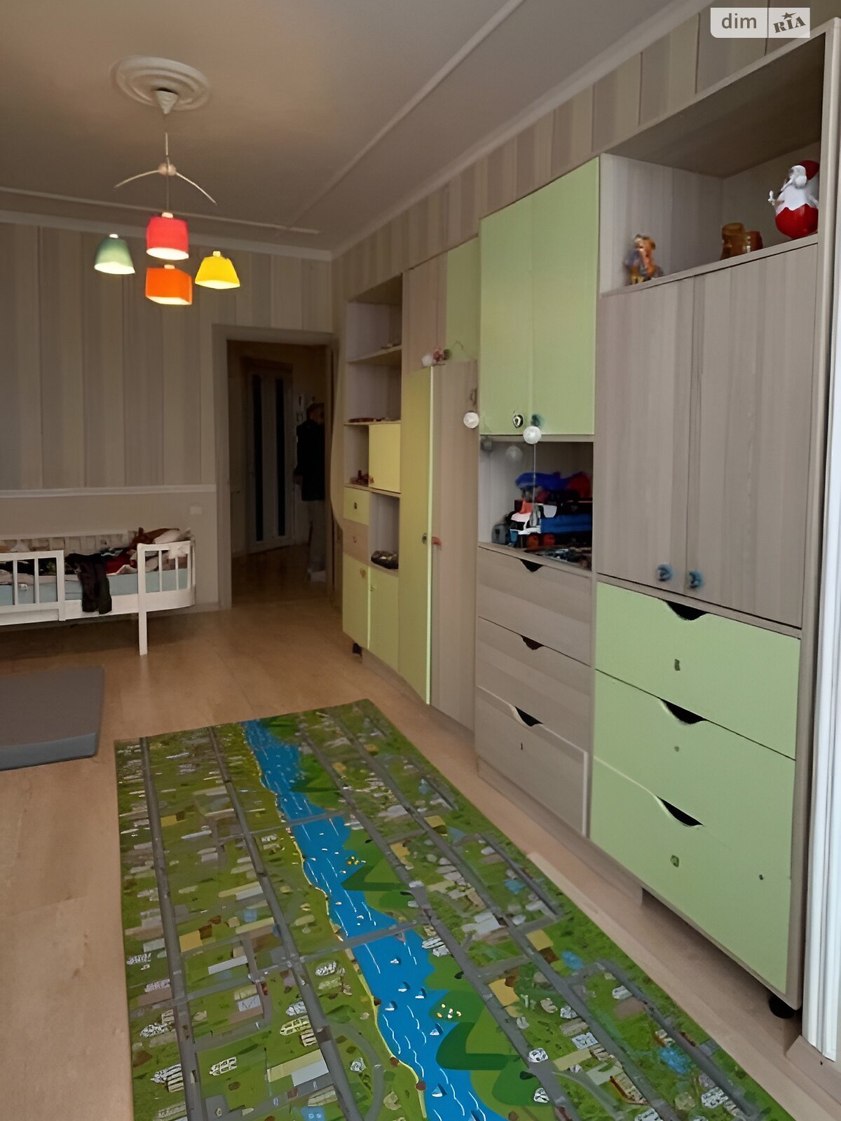 Продаж шестикімнатної квартири в Одесі, на дор. Фонтанська 49/1, район Приморський фото 1 Продаж шестикімнатної квартири в Одесі, на дор. Фонтанська 49/1, район Приморський фото 1