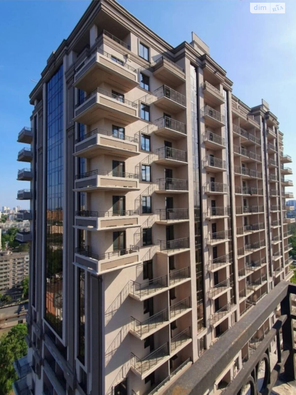 Продажа однокомнатной квартиры в Одессе, на дор. Фонтанская, район Приморский фото 1 Продажа однокомнатной квартиры в Одессе, на дор. Фонтанская, район Приморский фото 1