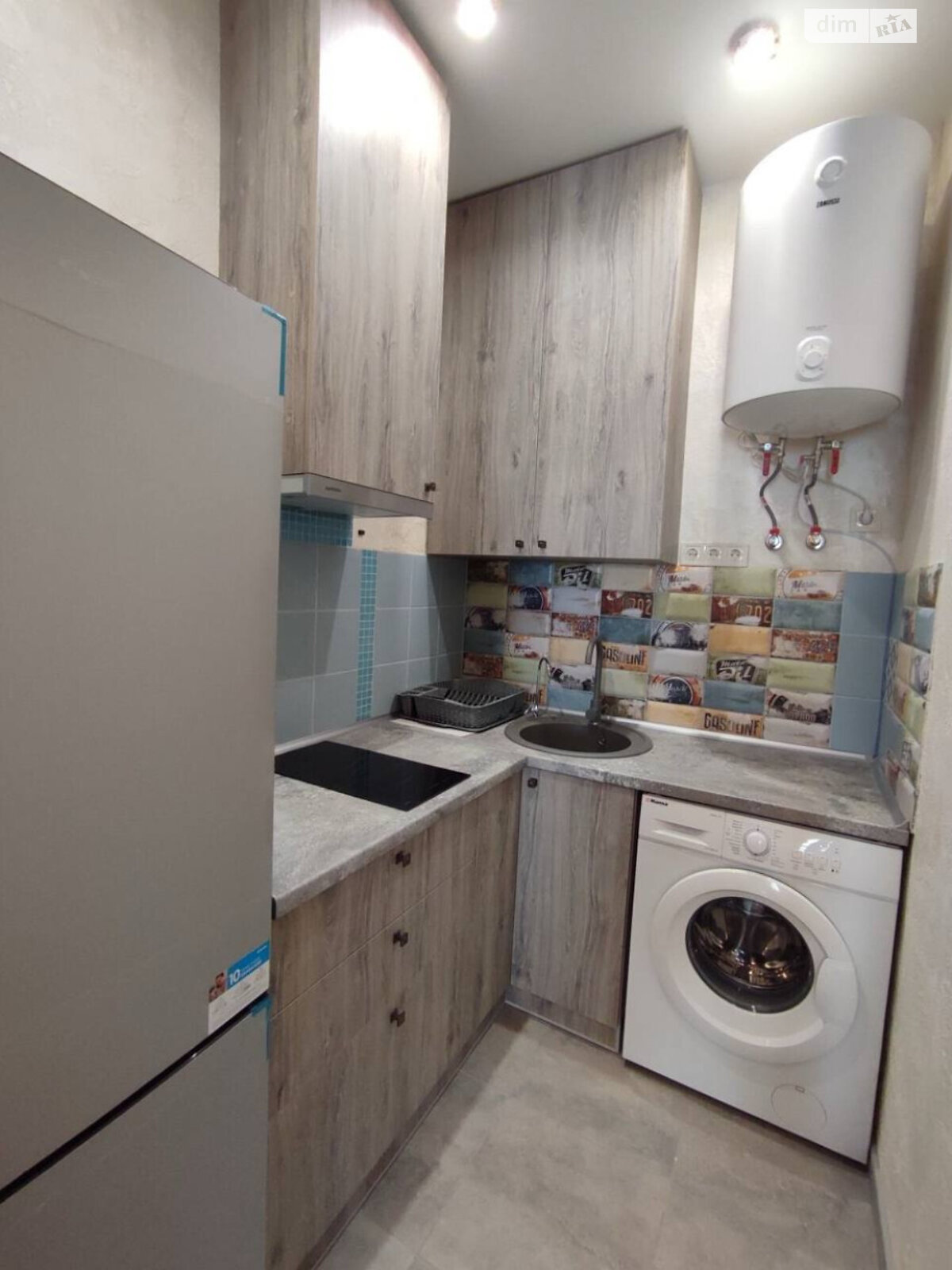 Продажа однокомнатной квартиры в Одессе, на дор. Фонтанская, район Приморский фото 1 Продажа однокомнатной квартиры в Одессе, на дор. Фонтанская, район Приморский фото 1