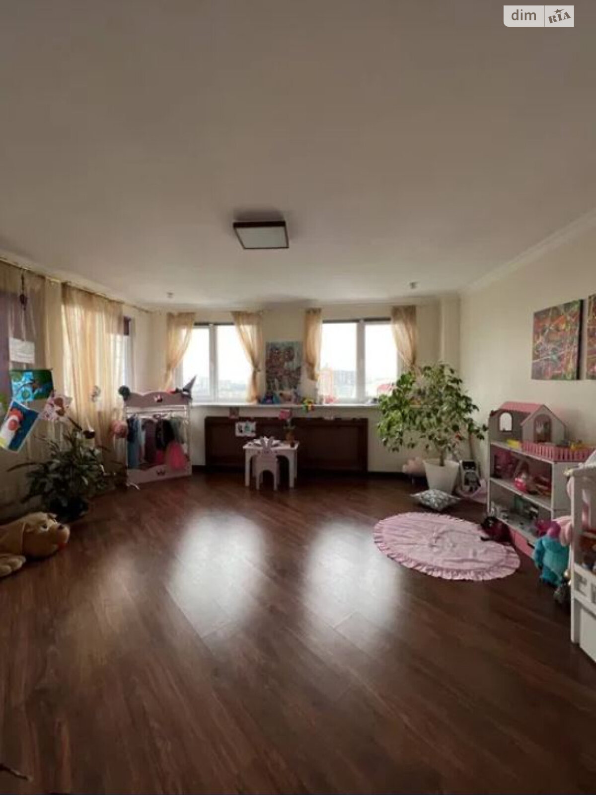 Продаж чотирикімнатної квартири в Одесі, на дор. Фонтанська, район Приморський фото 1 Продаж чотирикімнатної квартири в Одесі, на дор. Фонтанська, район Приморський фото 1