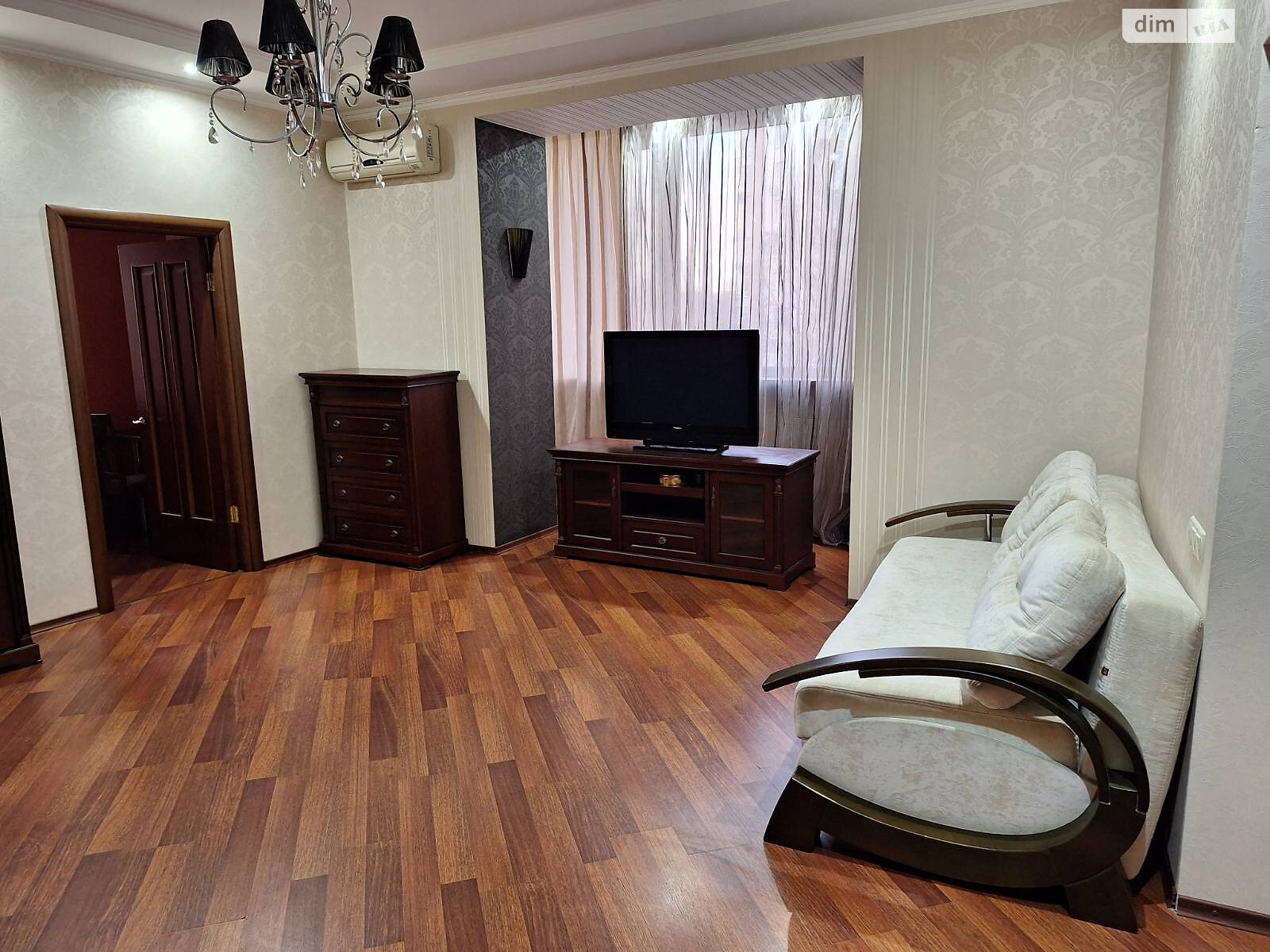 Продажа двухкомнатной квартиры в Одессе, на дор. Фонтанская, район Приморский фото 1 Продажа двухкомнатной квартиры в Одессе, на дор. Фонтанская, район Приморский фото 1