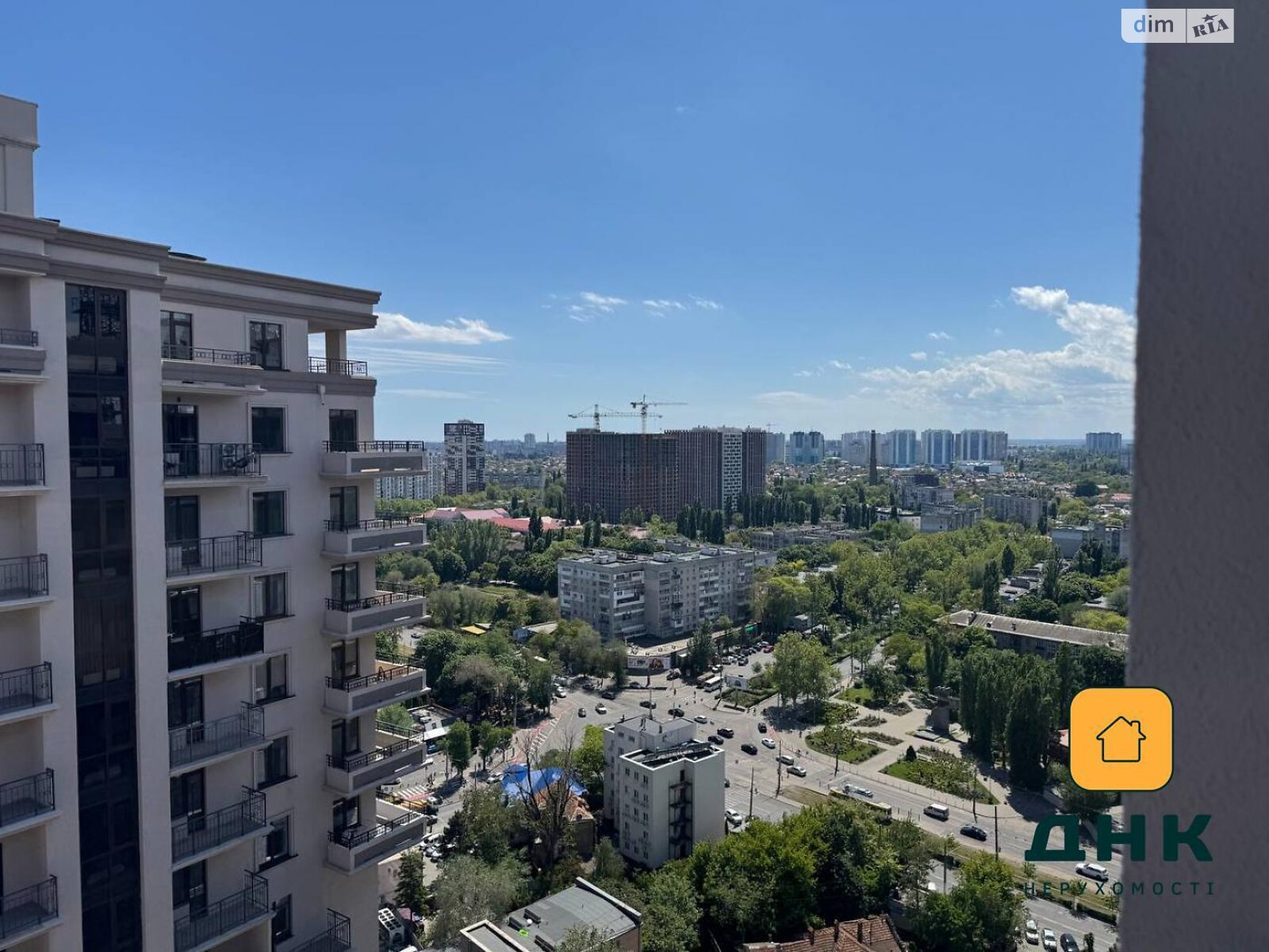Продаж однокімнатної квартири в Одесі, на дор. Фонтанська 25 корпус 3, район Приморський фото 1 Продаж однокімнатної квартири в Одесі, на дор. Фонтанська 25 корпус 3, район Приморський фото 1