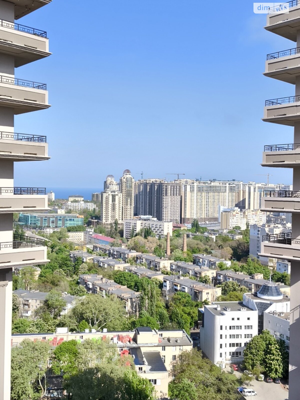 Продаж однокімнатної квартири в Одесі, на дор. Фонтанська, район Приморський фото 1 Продаж однокімнатної квартири в Одесі, на дор. Фонтанська, район Приморський фото 1