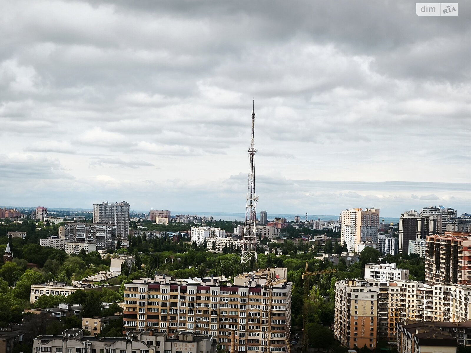 Продаж двокімнатної квартири в Одесі, на дор. Фонтанська 25 корпус 1, район Приморський фото 1 Продаж двокімнатної квартири в Одесі, на дор. Фонтанська 25 корпус 1, район Приморський фото 1