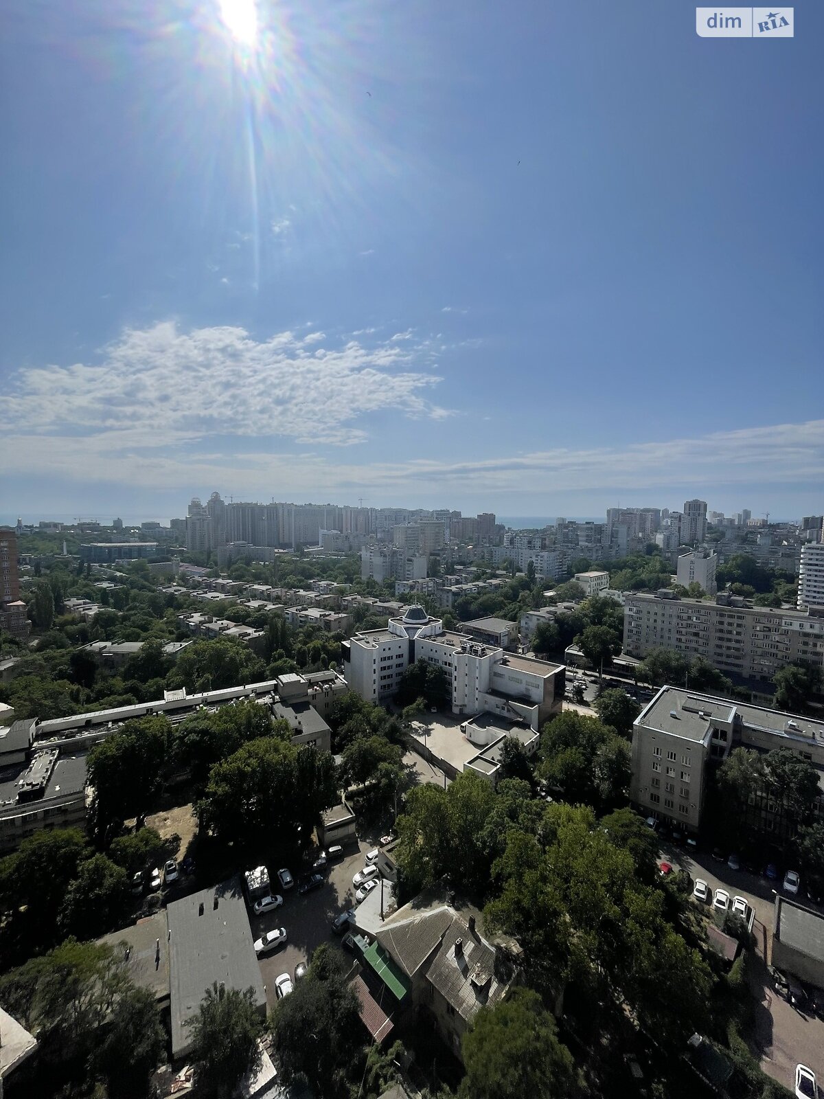 Продажа трехкомнатной квартиры в Одессе, на дор. Фонтанская 25 корпус 1, район Приморский фото 1 Продажа трехкомнатной квартиры в Одессе, на дор. Фонтанская 25 корпус 1, район Приморский фото 1