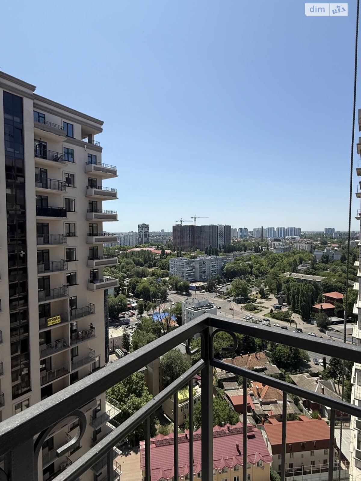Продаж однокімнатної квартири в Одесі, на дор. Фонтанська 25, район Приморський фото 1 Продаж однокімнатної квартири в Одесі, на дор. Фонтанська 25, район Приморський фото 1