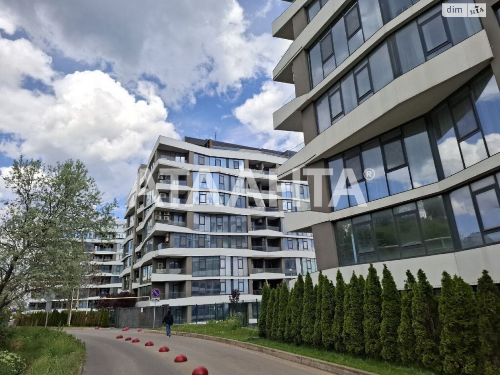 Продаж однокімнатної квартири в Одесі, на дор. Фонтанська, район Приморський фото 1 Продаж однокімнатної квартири в Одесі, на дор. Фонтанська, район Приморський фото 1