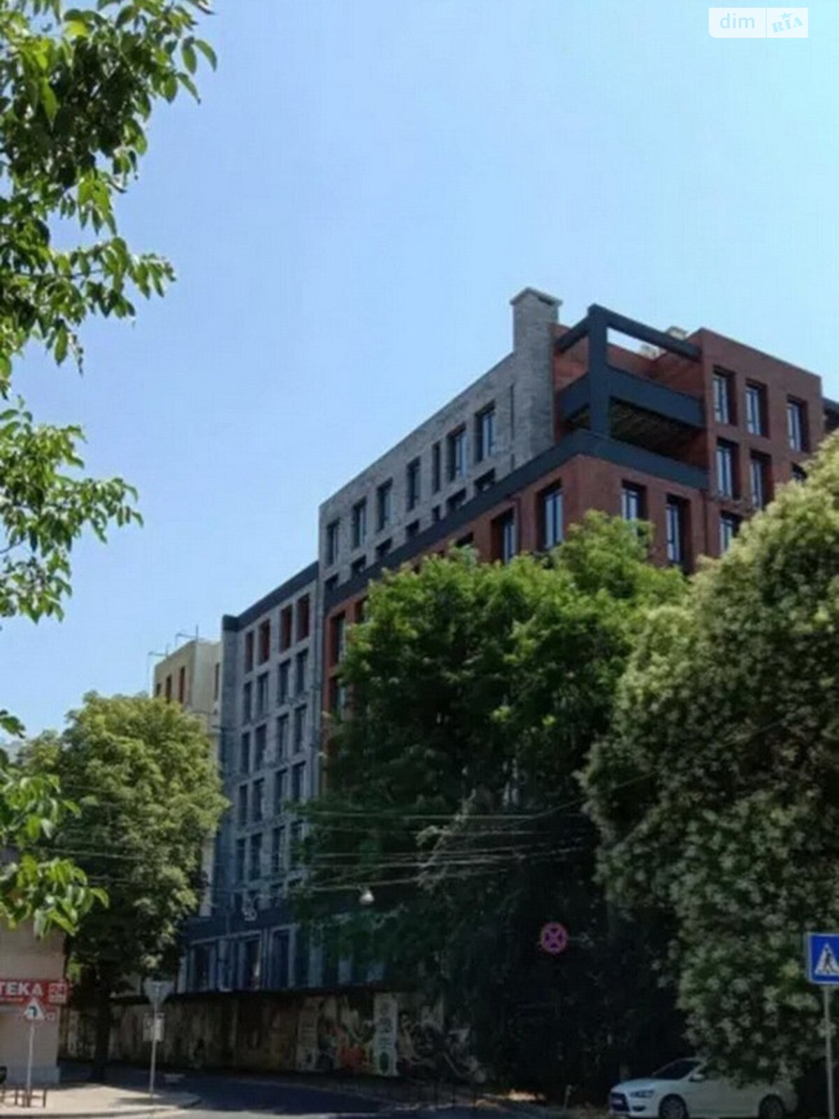 Продаж двокімнатної квартири в Одесі, на дор. Фонтанська 71А, район Приморський фото 1 Продаж двокімнатної квартири в Одесі, на дор. Фонтанська 71А, район Приморський фото 1