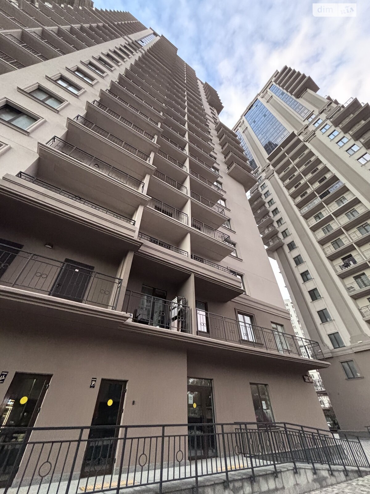 Продаж однокімнатної квартири в Одесі, на дор. Фонтанська 25Ж, район Приморський фото 1