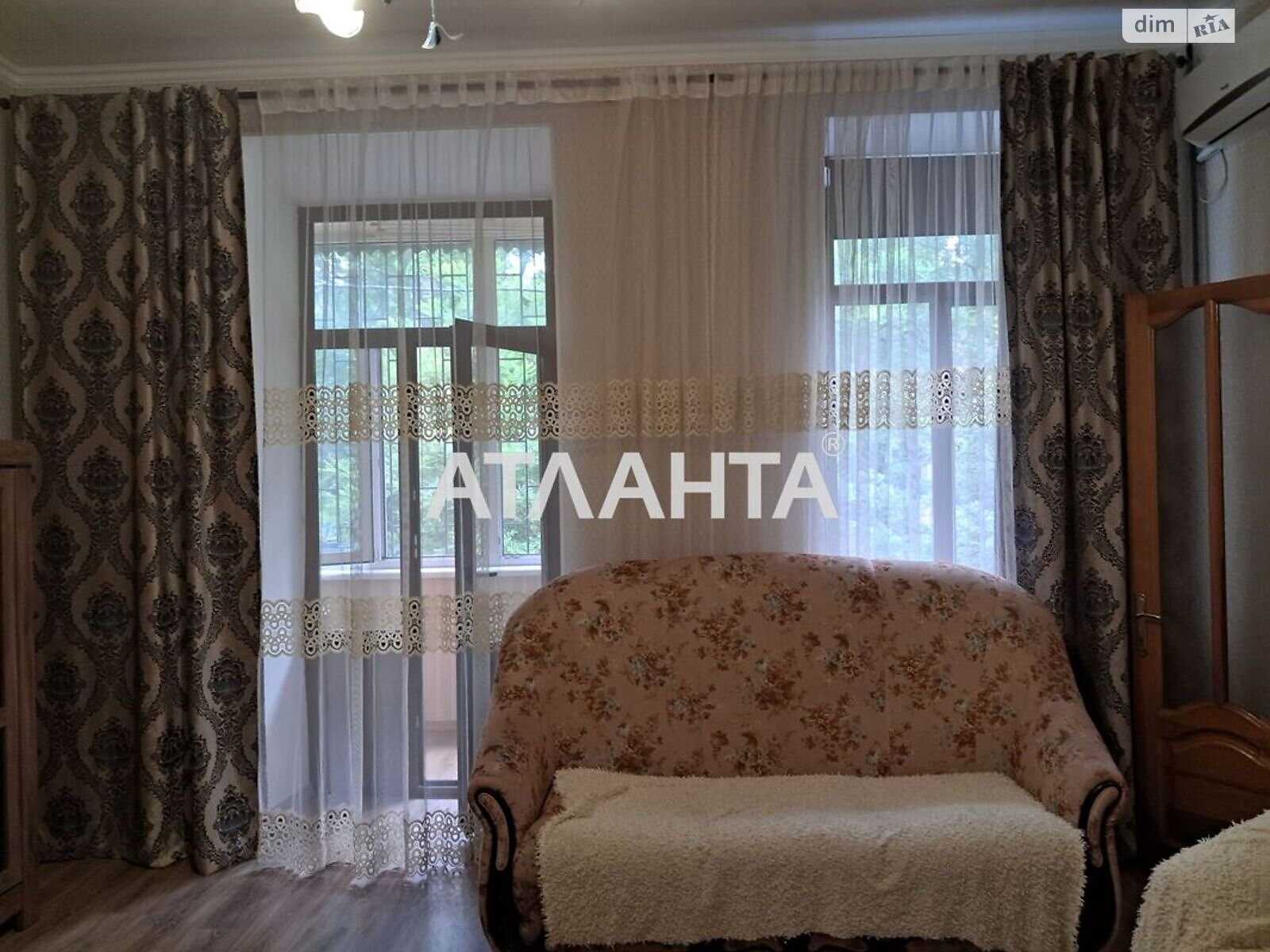 Продажа четырехкомнатной квартиры в Одессе, на ул. Нежинская, район Приморский фото 1