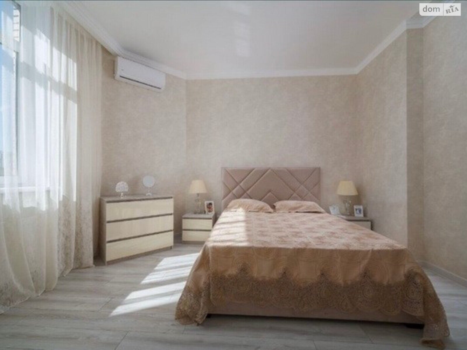 Продаж двокімнатної квартири в Одесі, на бул. Французький 26, район Приморський фото 1