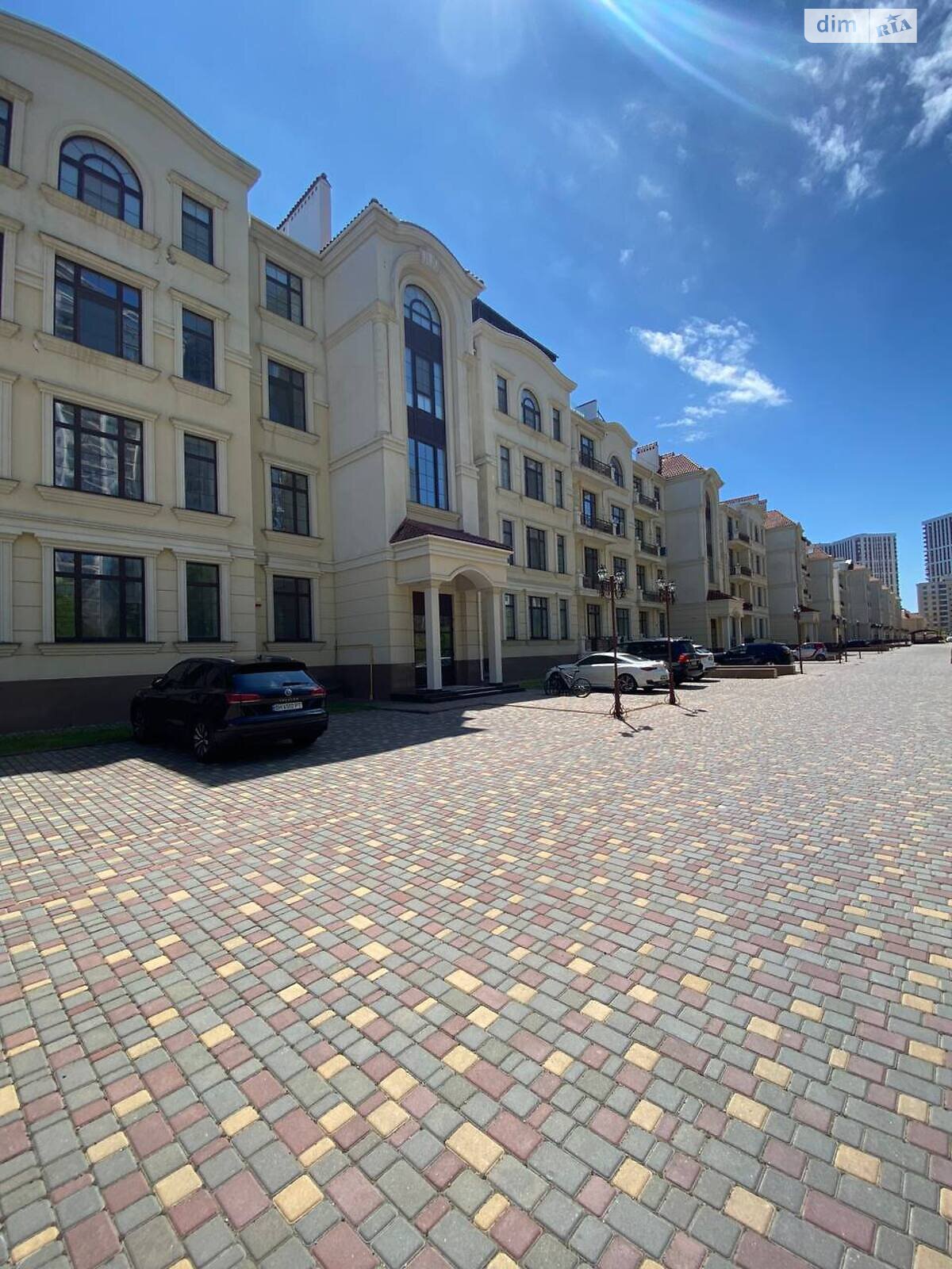 Продажа четырехкомнатной квартиры в Одессе, на бул. Французский 60/1, район Приморский фото 1