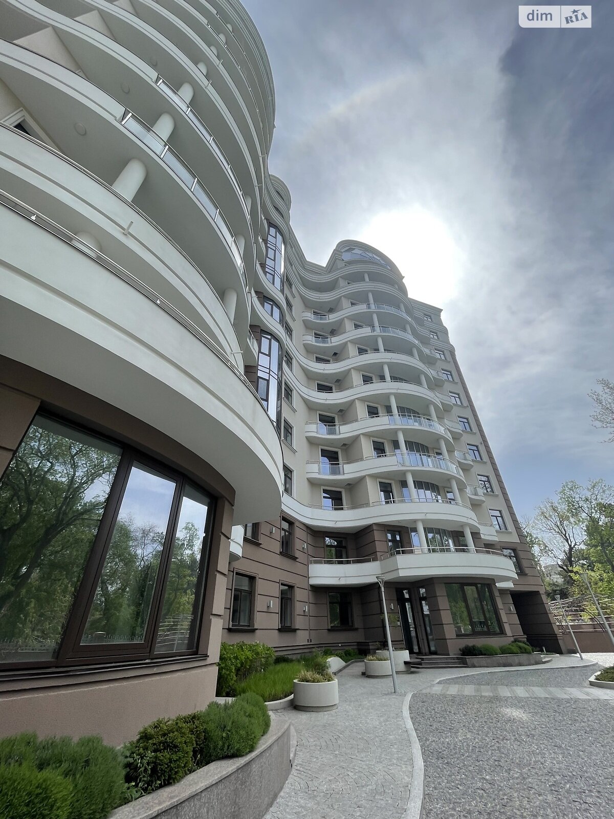 Продаж чотирикімнатної квартири в Одесі, на бул. Французький 29, район Приморський фото 1 Продаж чотирикімнатної квартири в Одесі, на бул. Французький 29, район Приморський фото 1