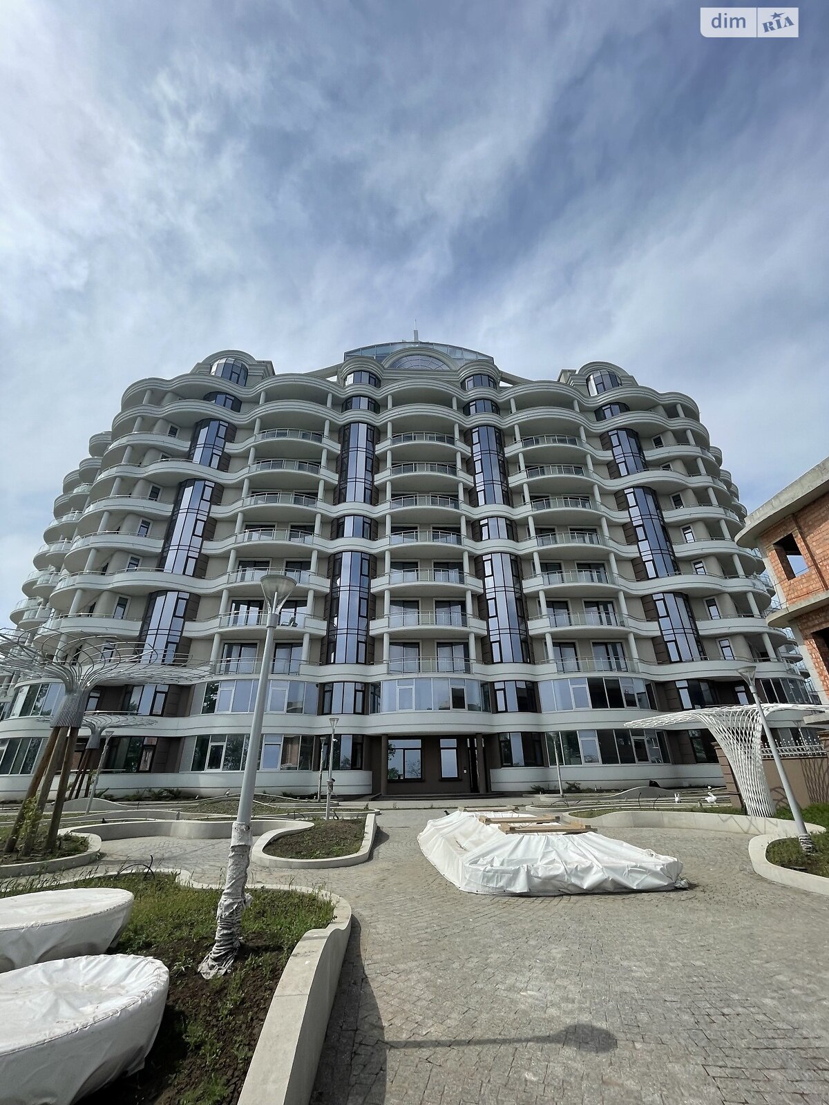 Продажа четырехкомнатной квартиры в Одессе, на бул. Французский 29, район Приморский фото 1