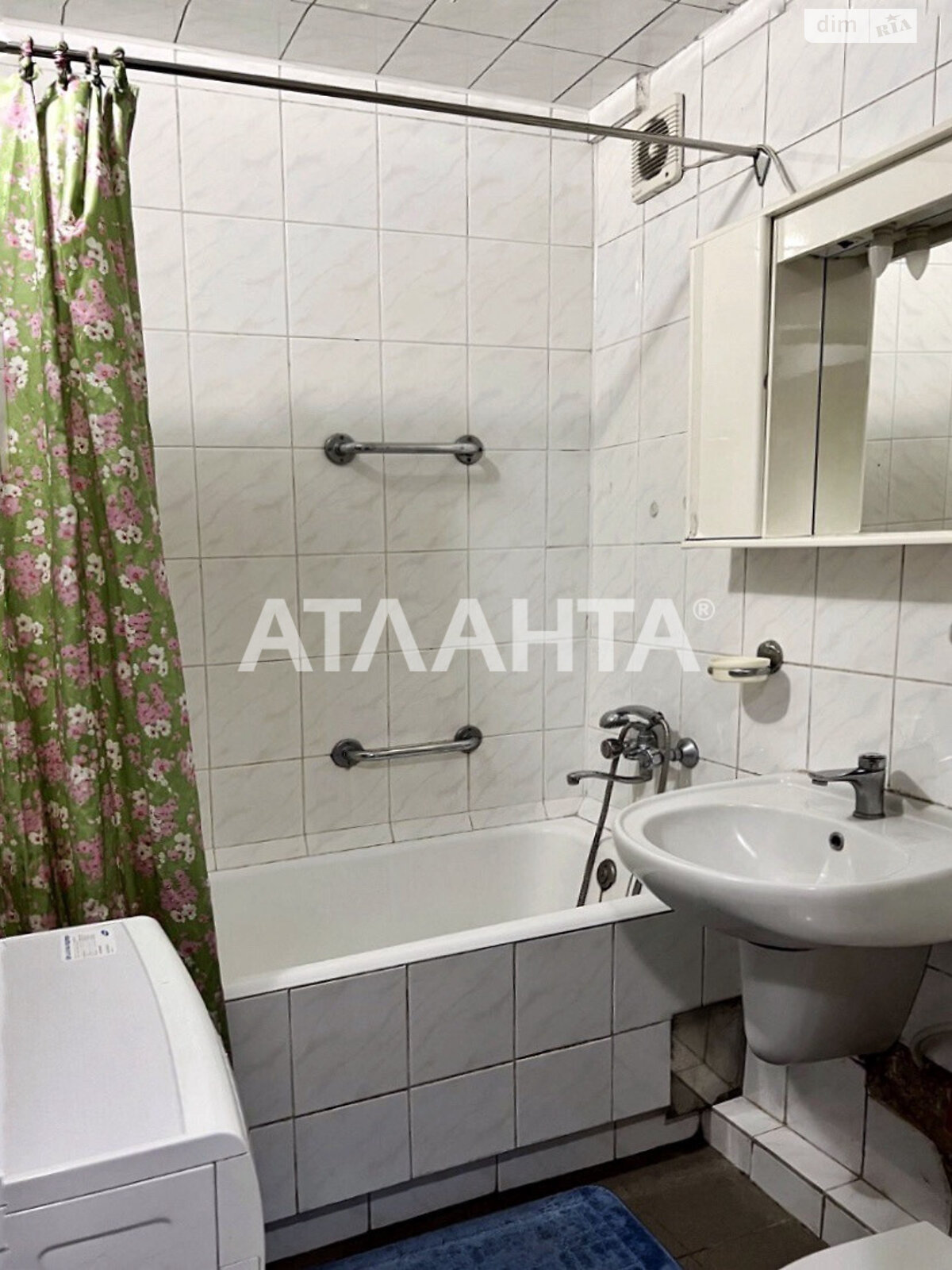 Продажа однокомнатной квартиры в Одессе, на бул. Французский, район Приморский фото 1 Продажа однокомнатной квартиры в Одессе, на бул. Французский, район Приморский фото 1