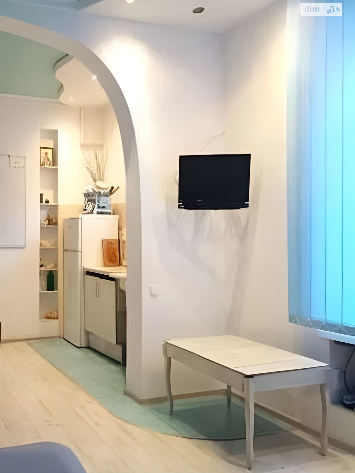 Продажа однокомнатной квартиры в Одессе, на бул. Французский 47, район Приморский фото 1 Продажа однокомнатной квартиры в Одессе, на бул. Французский 47, район Приморский фото 1