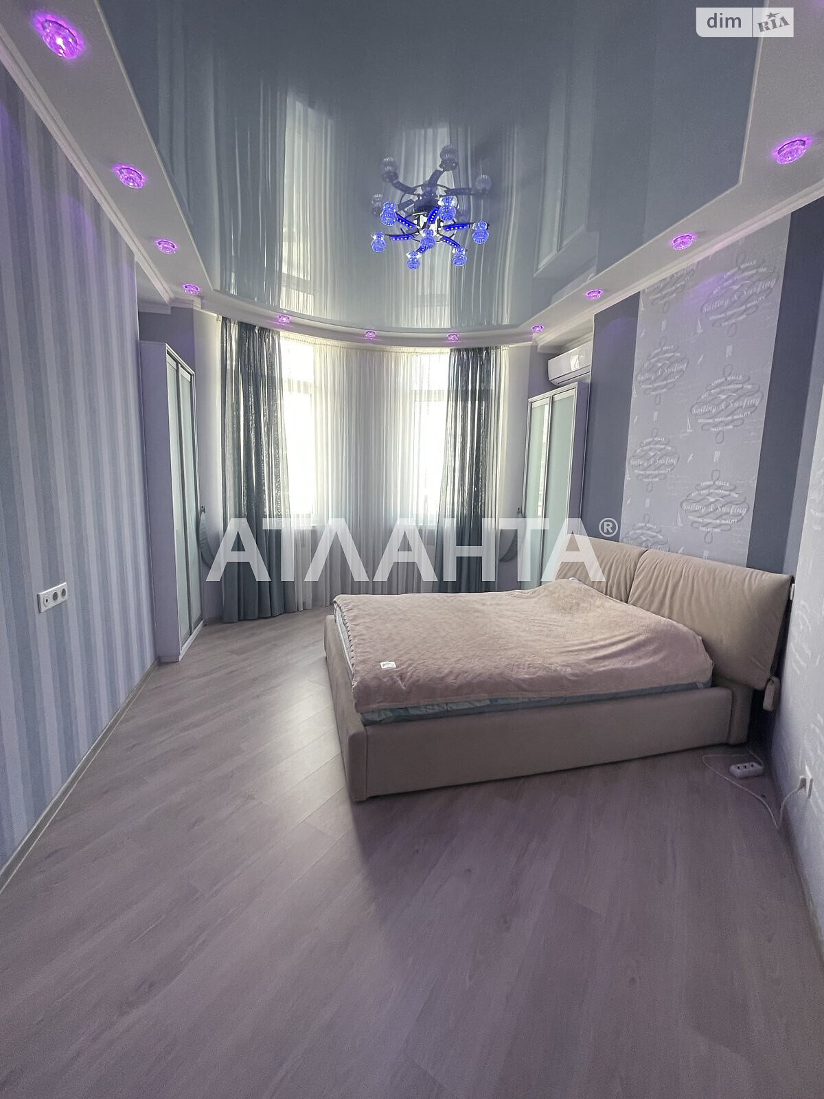 Продажа трехкомнатной квартиры в Одессе, на бул. Французский 22/1, район Приморский фото 1 Продажа трехкомнатной квартиры в Одессе, на бул. Французский 22/1, район Приморский фото 1