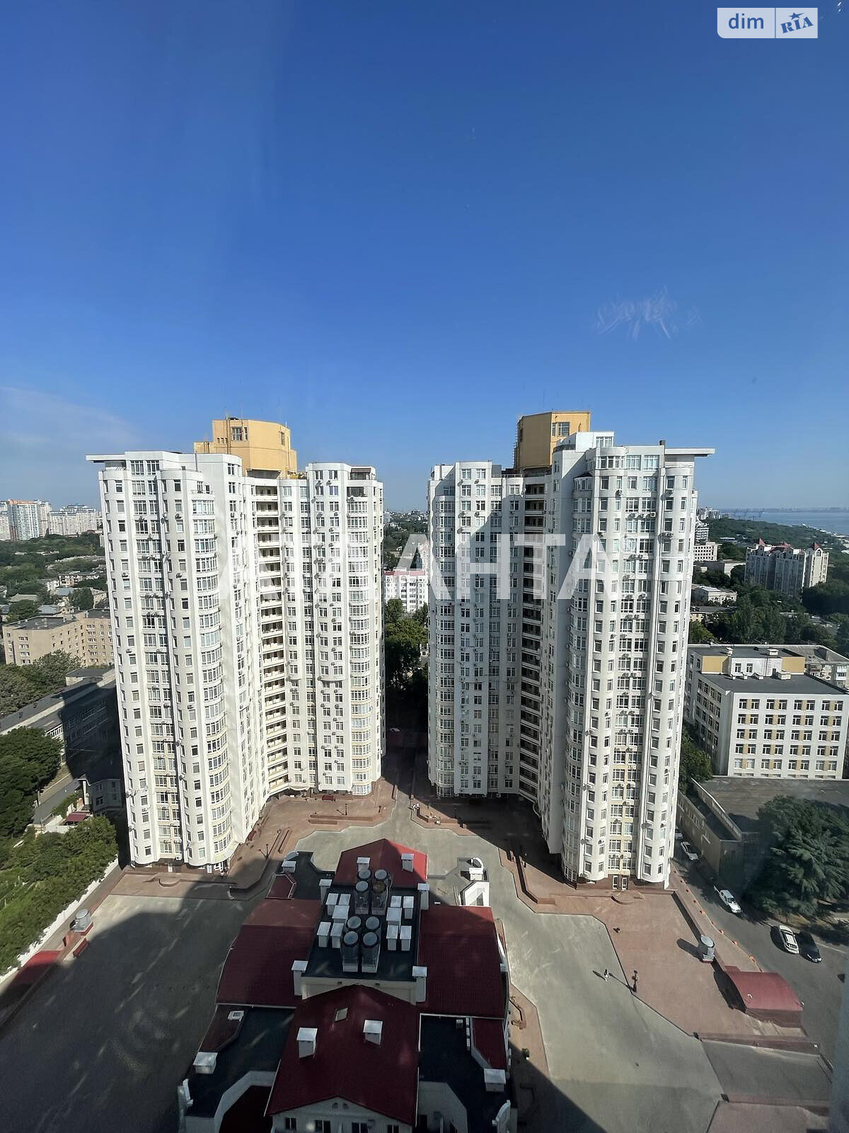 Продажа трехкомнатной квартиры в Одессе, на бул. Французский 22/1, район Приморский фото 1 Продажа трехкомнатной квартиры в Одессе, на бул. Французский 22/1, район Приморский фото 1