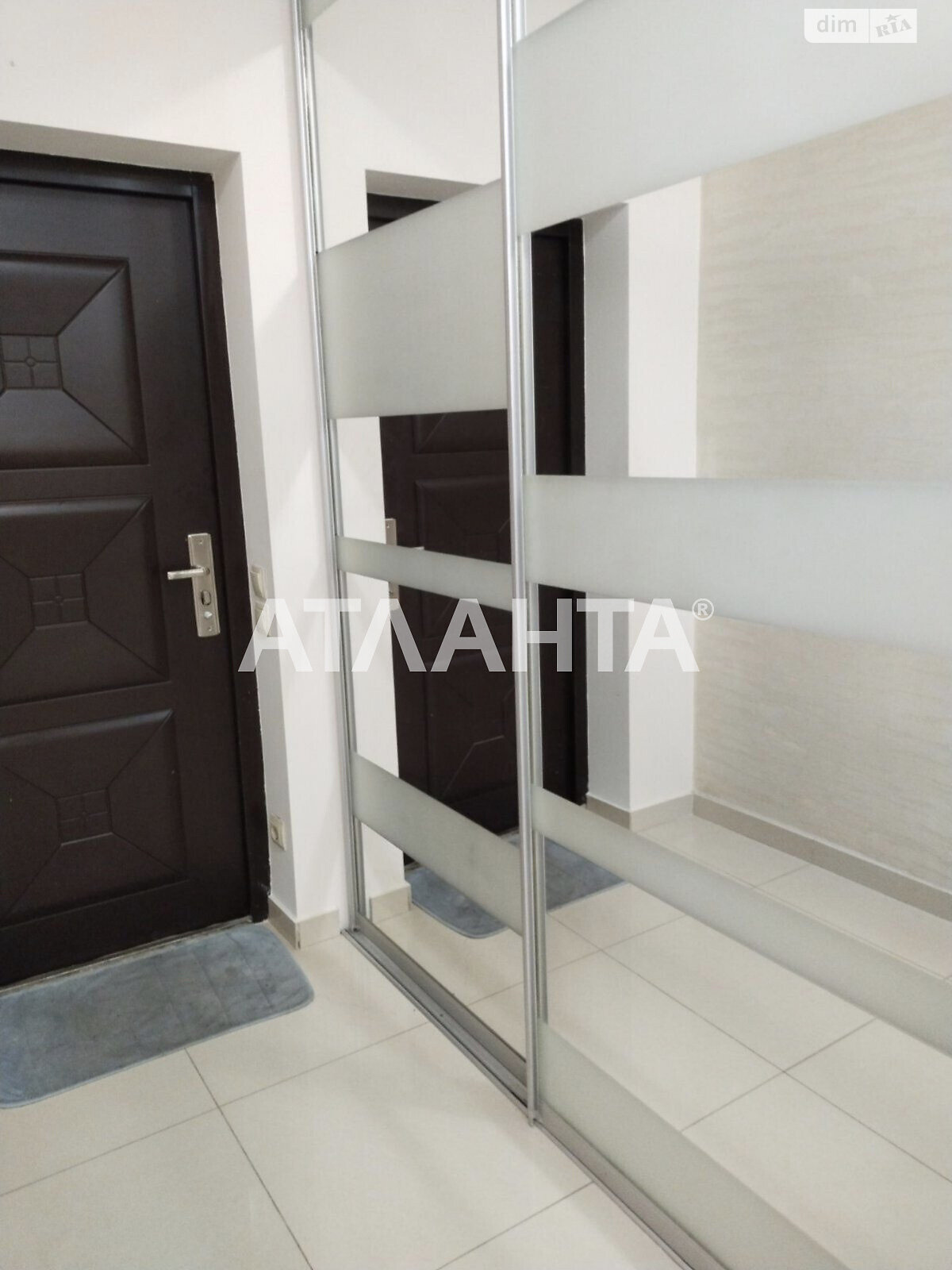 Продажа двухкомнатной квартиры в Одессе, на бул. Французский 9, район Приморский фото 1 Продажа двухкомнатной квартиры в Одессе, на бул. Французский 9, район Приморский фото 1