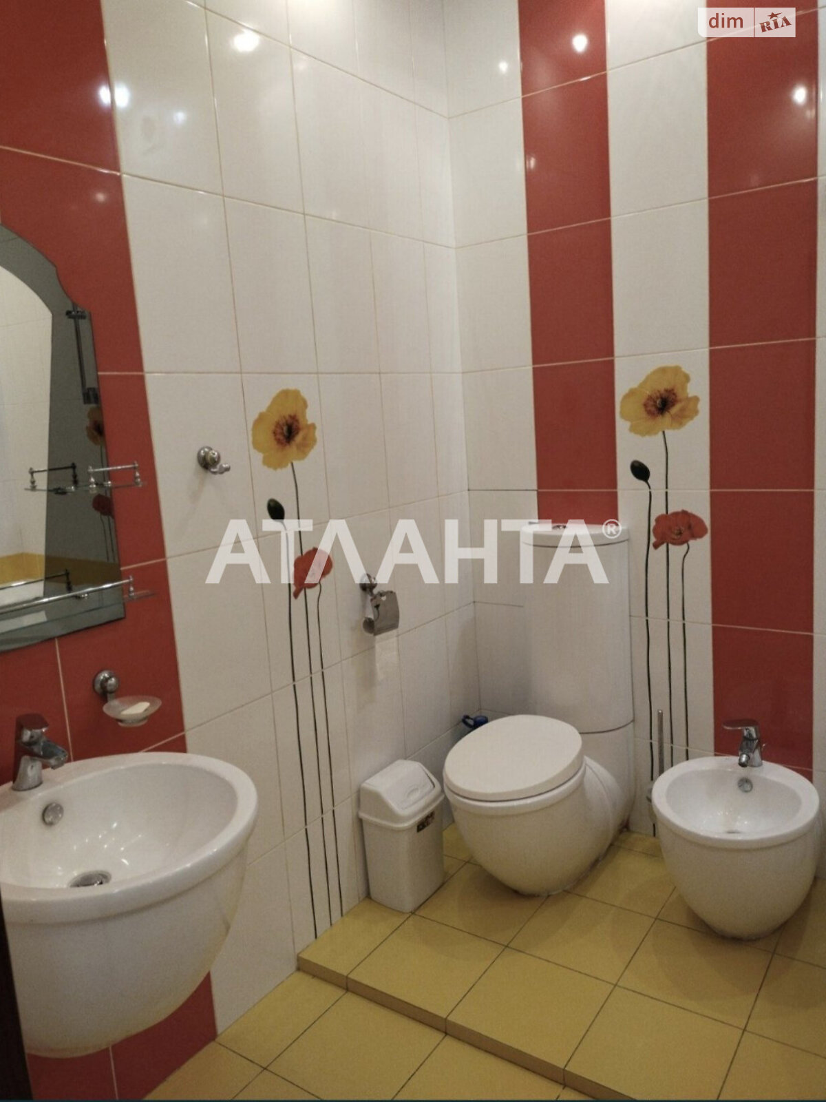 Продажа двухкомнатной квартиры в Одессе, на бул. Французский 9, район Приморский фото 1 Продажа двухкомнатной квартиры в Одессе, на бул. Французский 9, район Приморский фото 1
