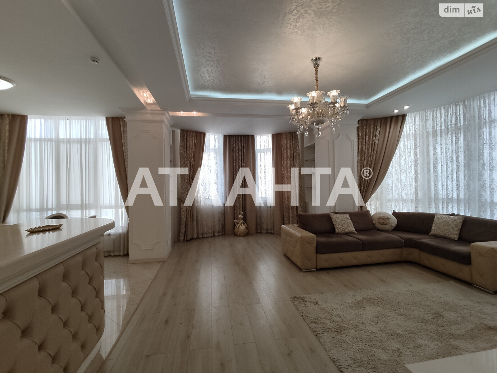 Продажа трехкомнатной квартиры в Одессе, на бул. Французский 223, район Приморский фото 1 Продажа трехкомнатной квартиры в Одессе, на бул. Французский 223, район Приморский фото 1