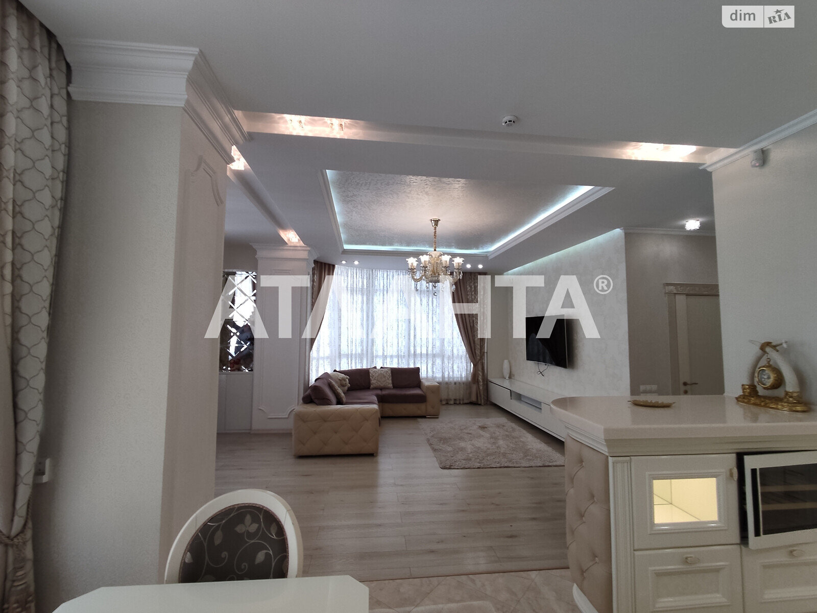 Продажа трехкомнатной квартиры в Одессе, на бул. Французский 223, район Приморский фото 1 Продажа трехкомнатной квартиры в Одессе, на бул. Французский 223, район Приморский фото 1