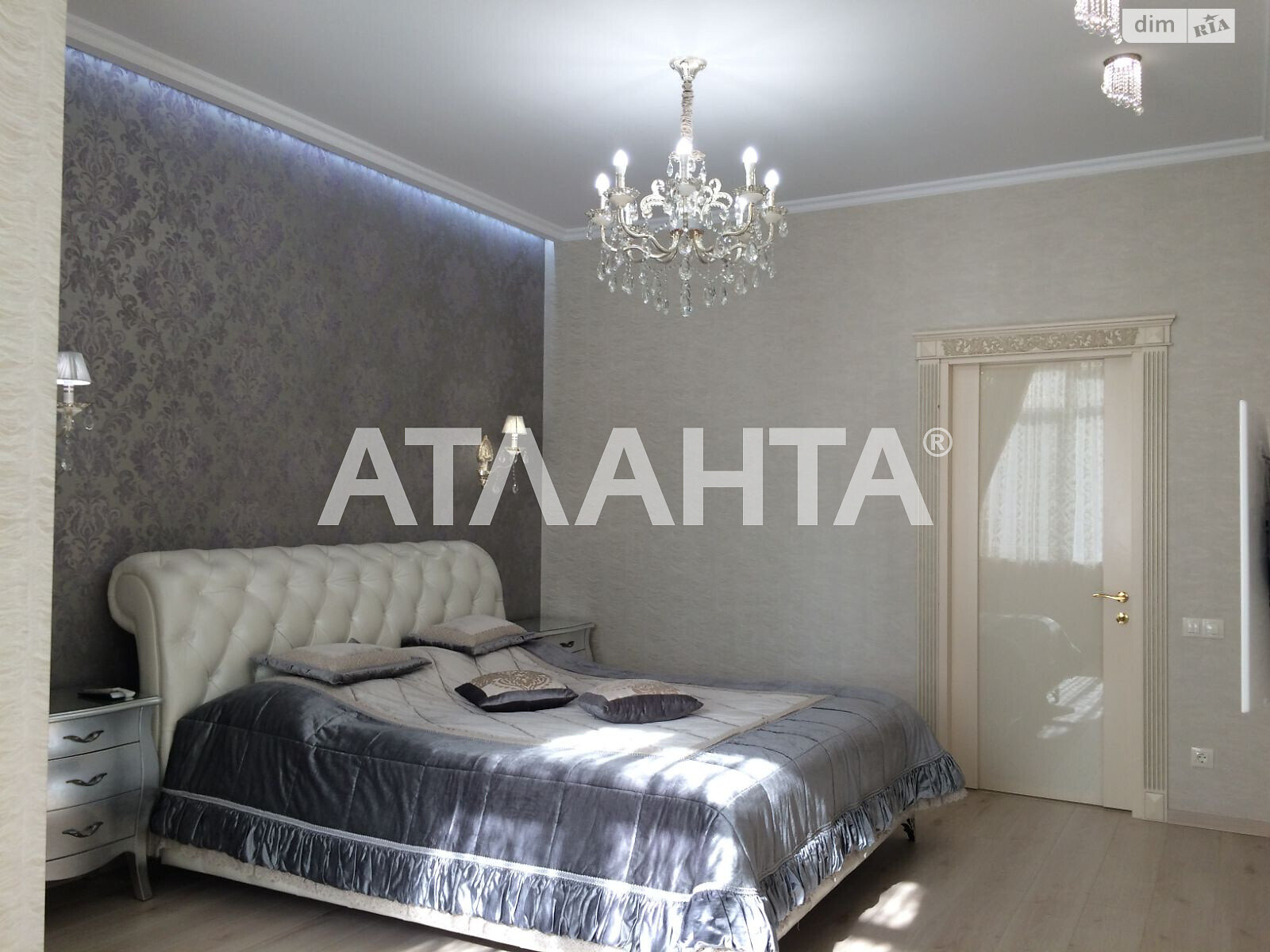 Продажа трехкомнатной квартиры в Одессе, на бул. Французский 223, район Приморский фото 1 Продажа трехкомнатной квартиры в Одессе, на бул. Французский 223, район Приморский фото 1