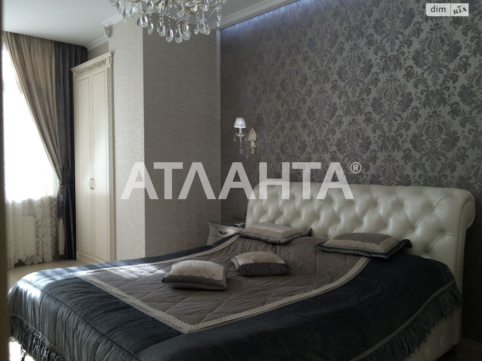 Продажа трехкомнатной квартиры в Одессе, на бул. Французский 223, район Приморский фото 1 Продажа трехкомнатной квартиры в Одессе, на бул. Французский 223, район Приморский фото 1