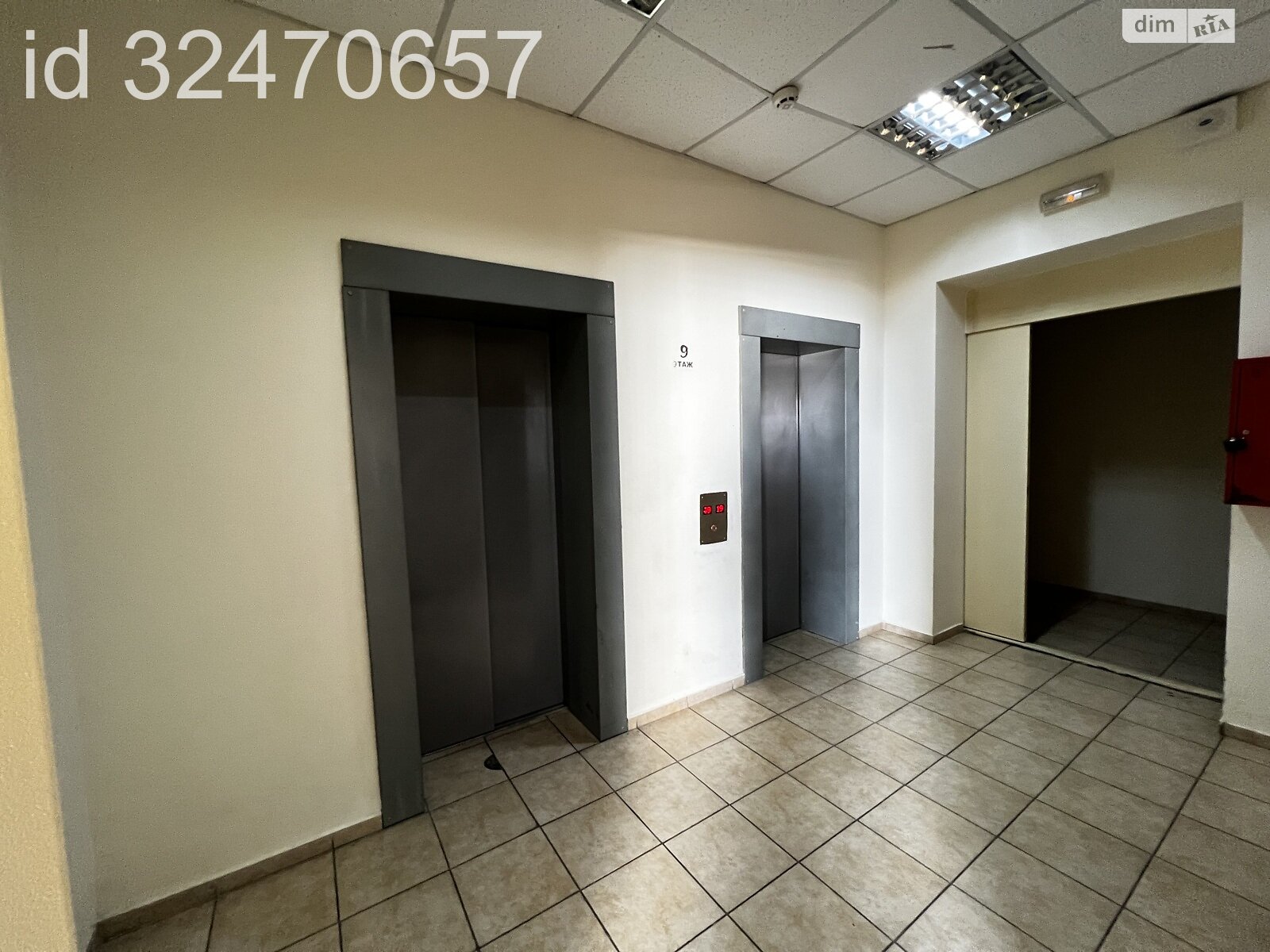Продаж трикімнатної квартири в Одесі, на бул. Французький, район Приморський фото 1 Продаж трикімнатної квартири в Одесі, на бул. Французький, район Приморський фото 1
