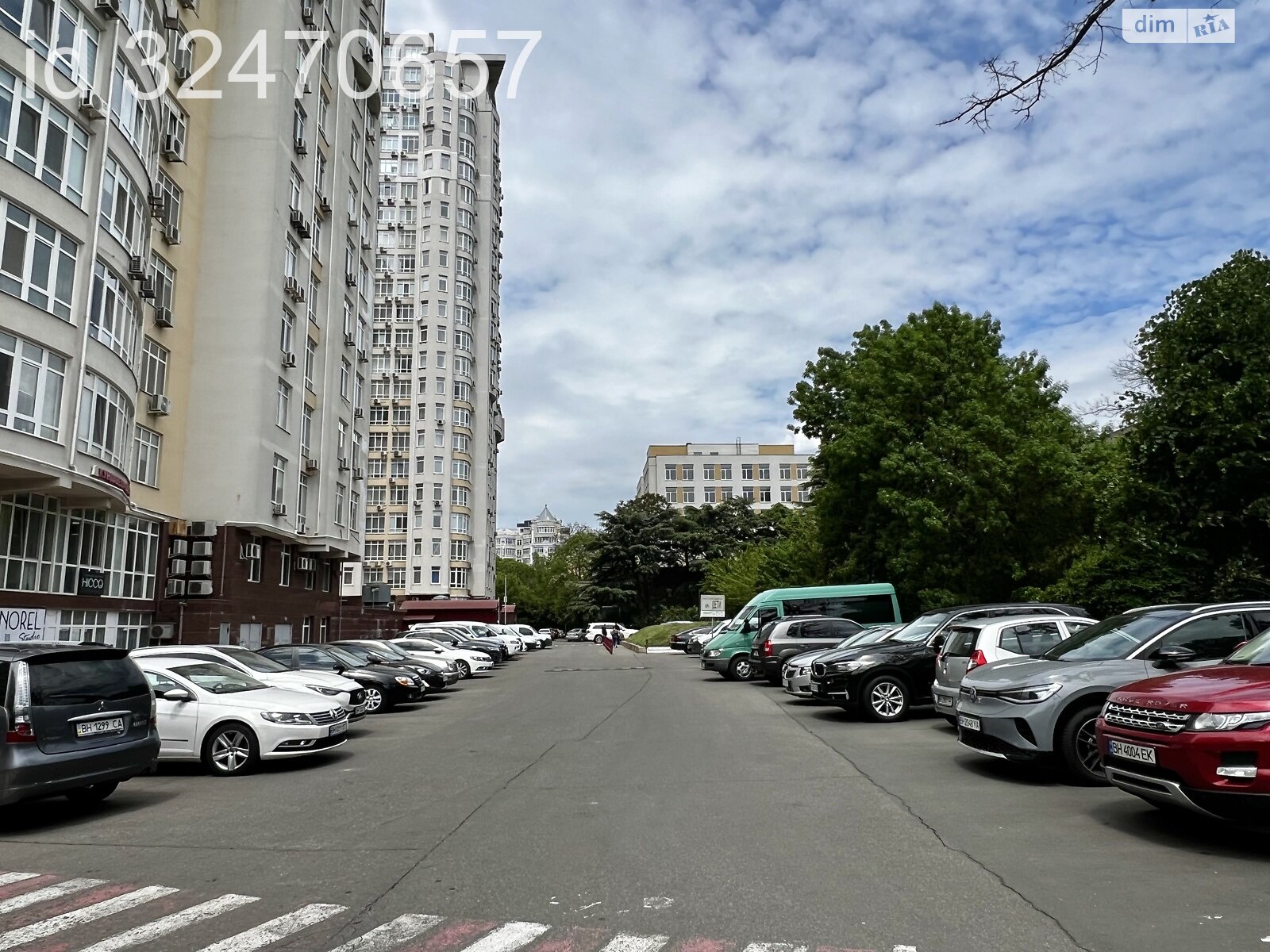 Продаж трикімнатної квартири в Одесі, на бул. Французький, район Приморський фото 1 Продаж трикімнатної квартири в Одесі, на бул. Французький, район Приморський фото 1