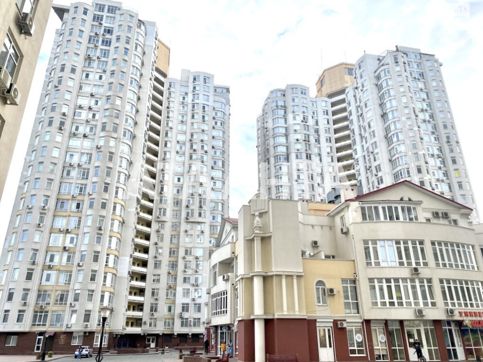 Продажа двухкомнатной квартиры в Одессе, на бул. Французский, район Приморский фото 1 Продажа двухкомнатной квартиры в Одессе, на бул. Французский, район Приморский фото 1