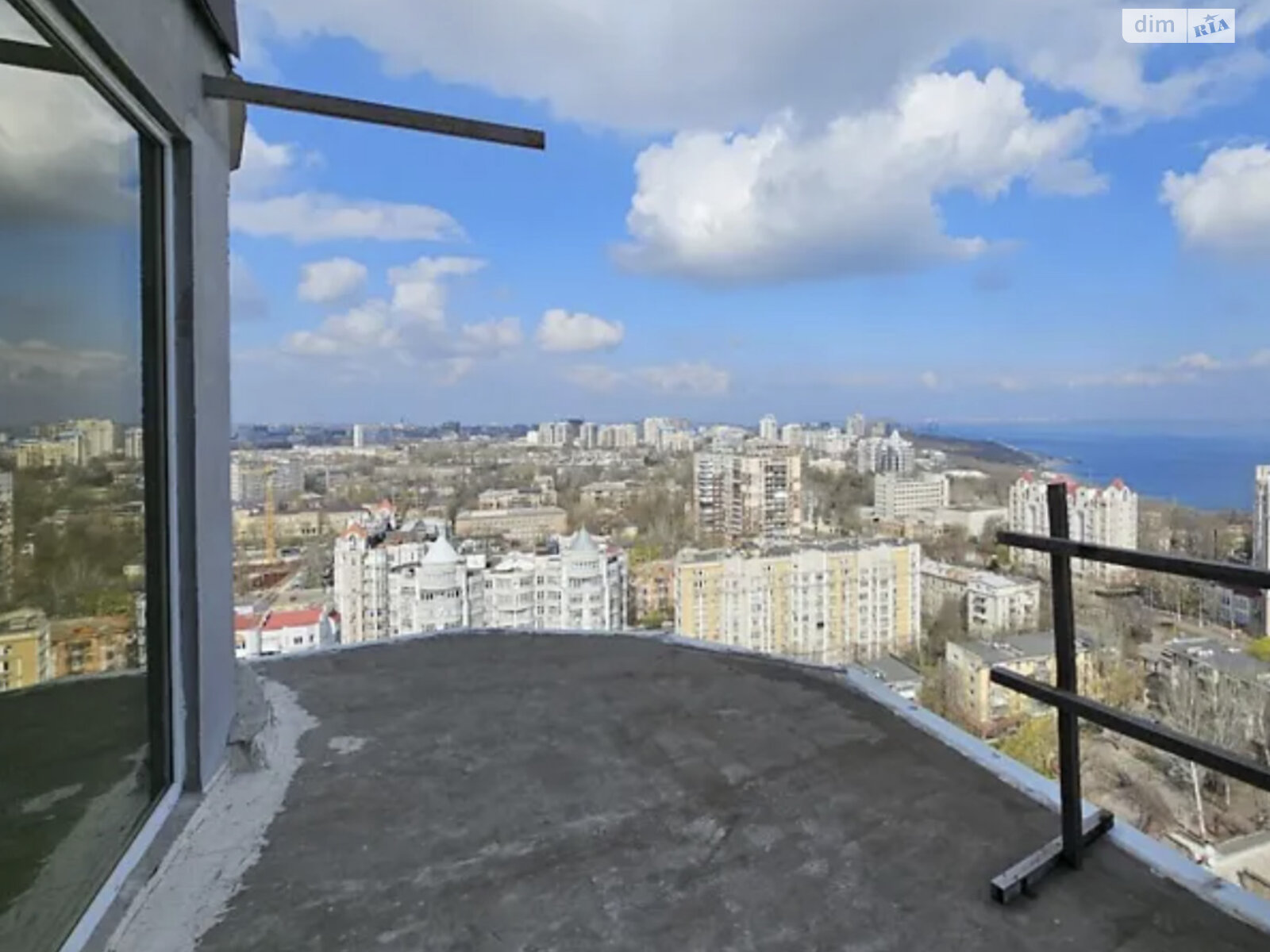 Продаж трикімнатної квартири в Одесі, на бул. Французький 22 корпус 4, район Приморський фото 1 Продаж трикімнатної квартири в Одесі, на бул. Французький 22 корпус 4, район Приморський фото 1