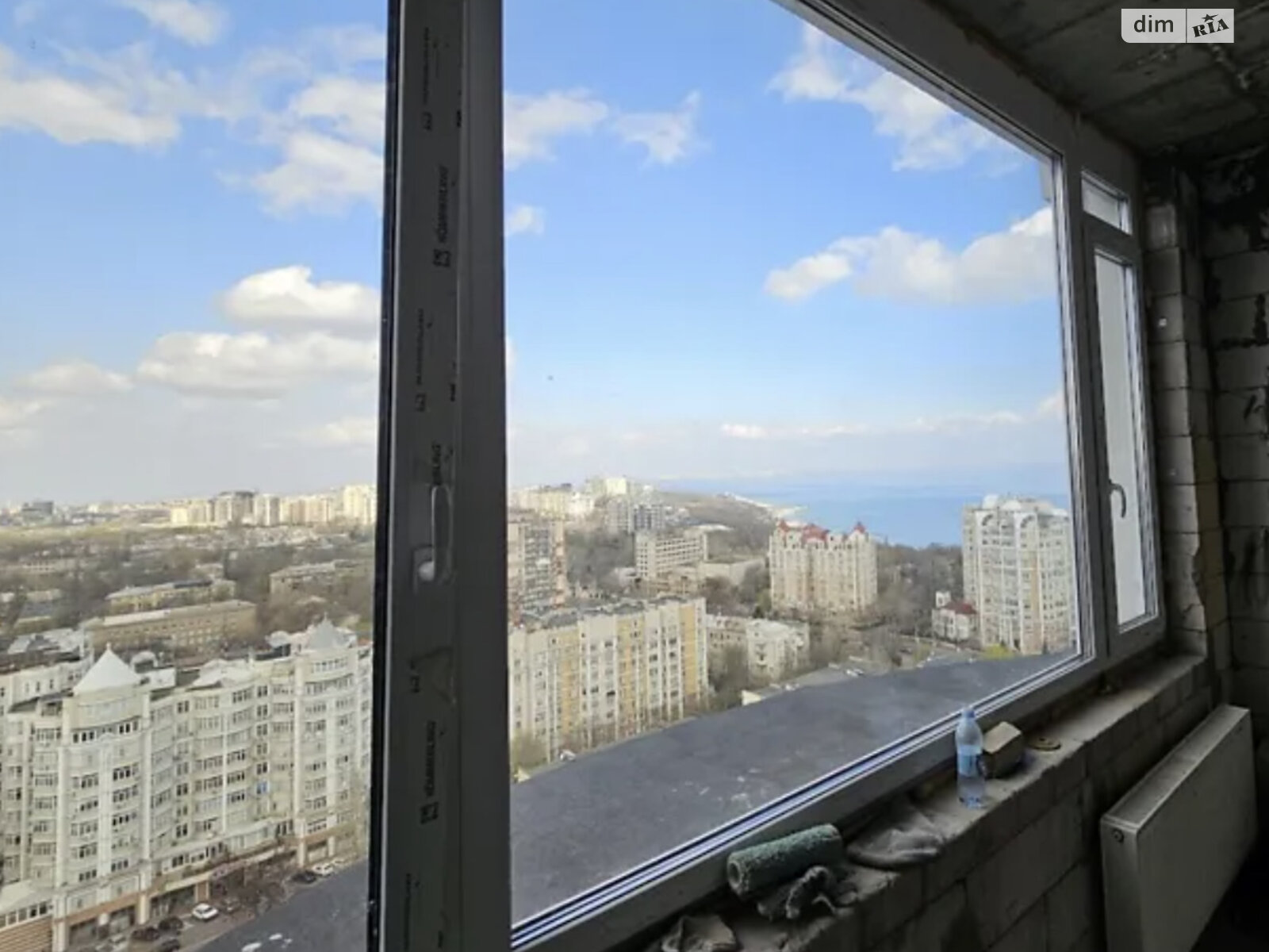 Продаж трикімнатної квартири в Одесі, на бул. Французький 22 корпус 4, район Приморський фото 1 Продаж трикімнатної квартири в Одесі, на бул. Французький 22 корпус 4, район Приморський фото 1