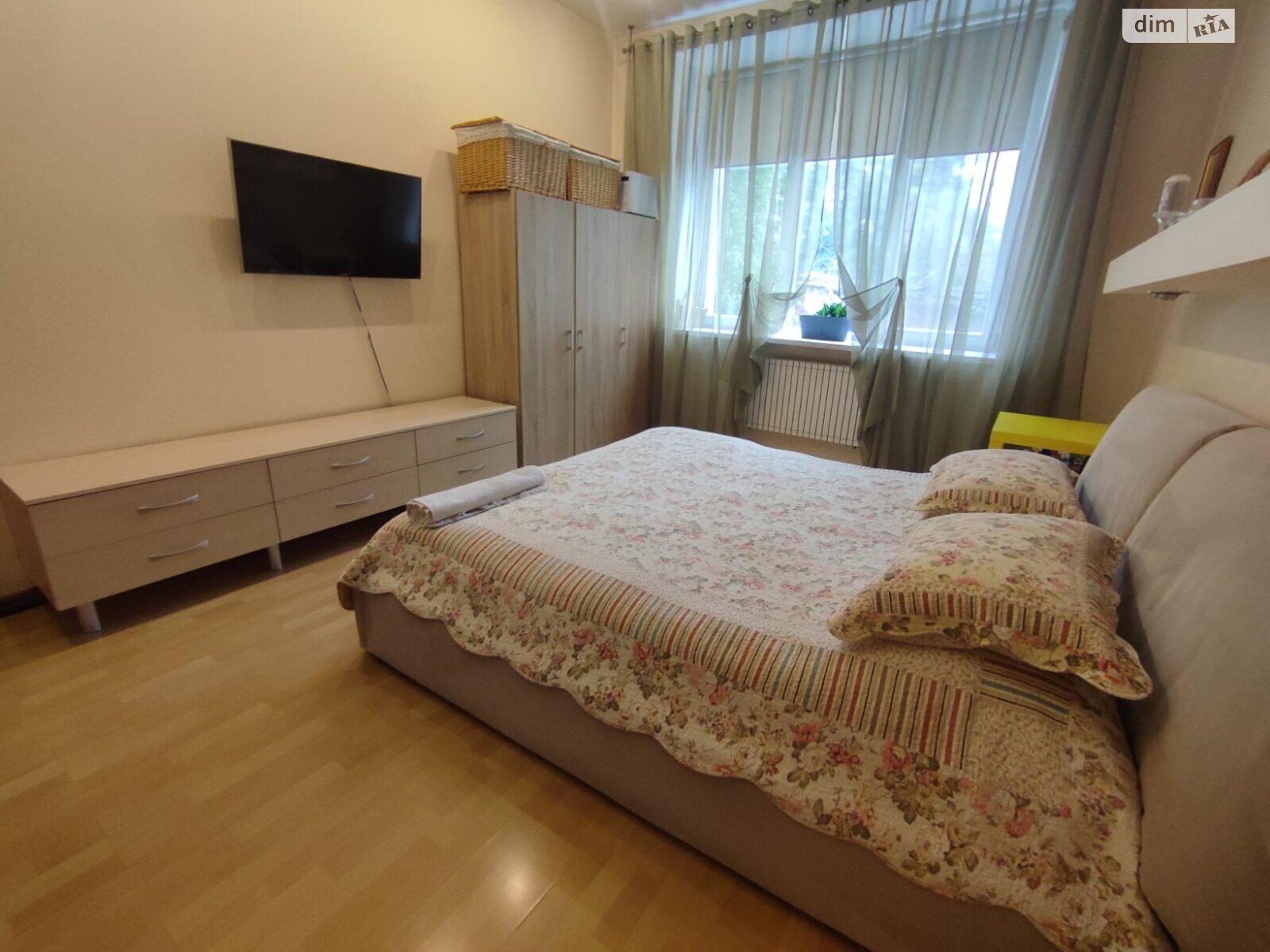 Продаж двокімнатної квартири в Одесі, на бул. Французький, район Приморський фото 1 Продаж двокімнатної квартири в Одесі, на бул. Французький, район Приморський фото 1