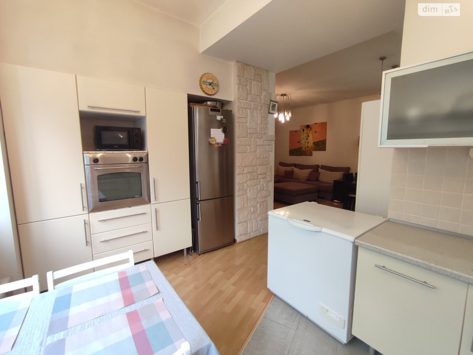 Продаж двокімнатної квартири в Одесі, на бул. Французький, район Приморський фото 1 Продаж двокімнатної квартири в Одесі, на бул. Французький, район Приморський фото 1