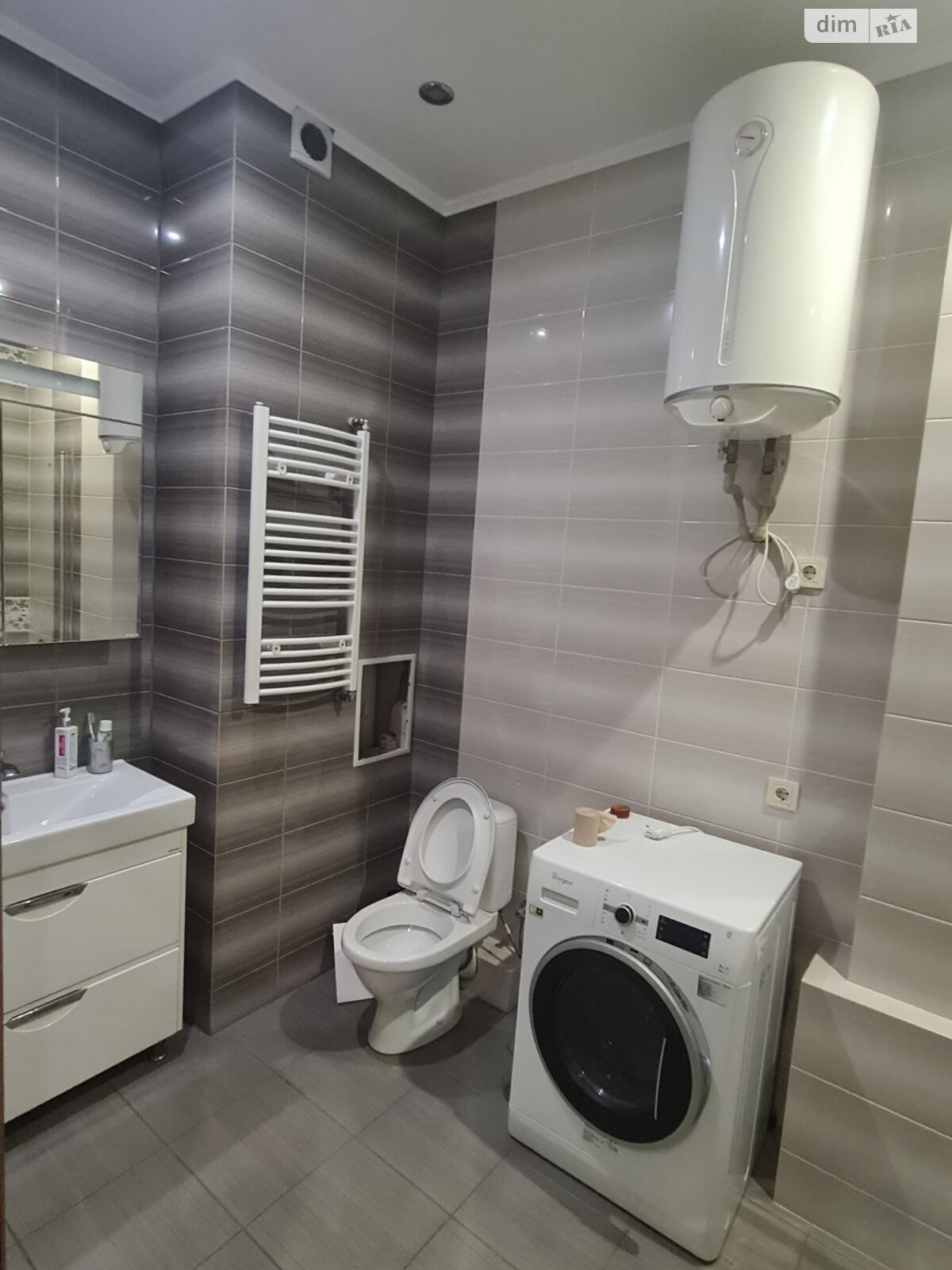 Продажа однокомнатной квартиры в Одессе, на бул. Французский 22 корпус 4, район Приморский фото 1 Продажа однокомнатной квартиры в Одессе, на бул. Французский 22 корпус 4, район Приморский фото 1