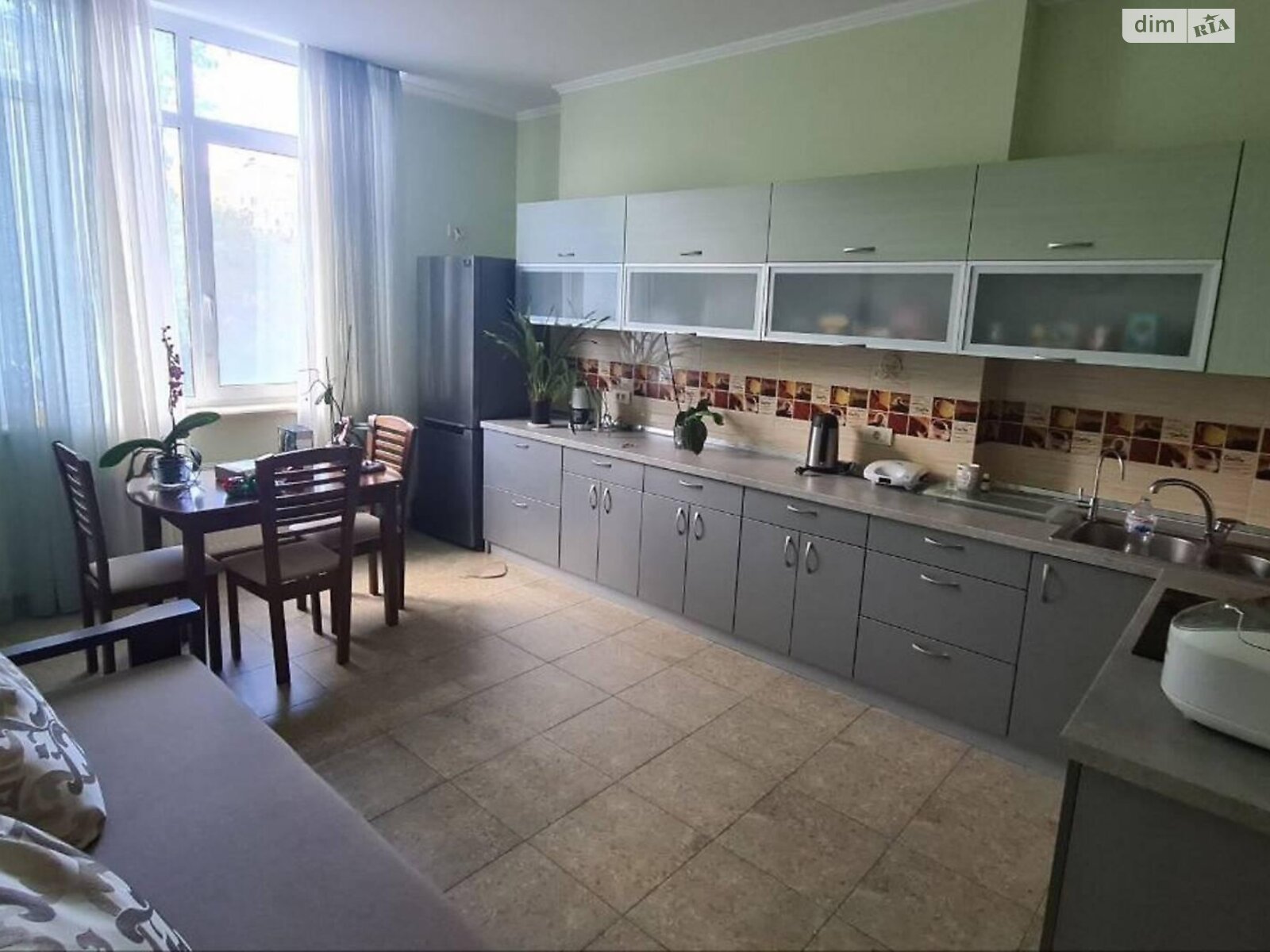 Продажа однокомнатной квартиры в Одессе, на бул. Французский, район Приморский фото 1 Продажа однокомнатной квартиры в Одессе, на бул. Французский, район Приморский фото 1