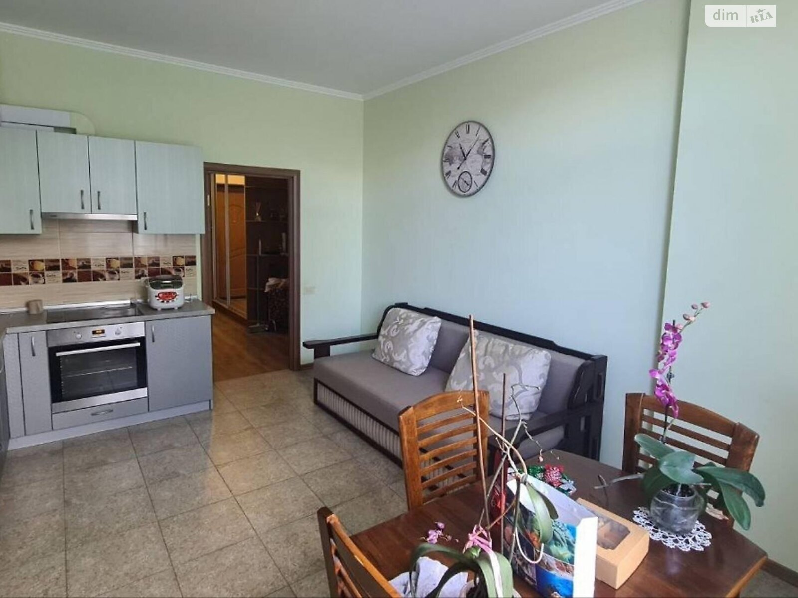 Продажа однокомнатной квартиры в Одессе, на бул. Французский, район Приморский фото 1 Продажа однокомнатной квартиры в Одессе, на бул. Французский, район Приморский фото 1