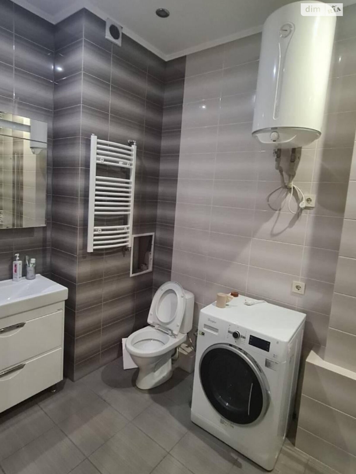 Продажа однокомнатной квартиры в Одессе, на бул. Французский, район Приморский фото 1 Продажа однокомнатной квартиры в Одессе, на бул. Французский, район Приморский фото 1