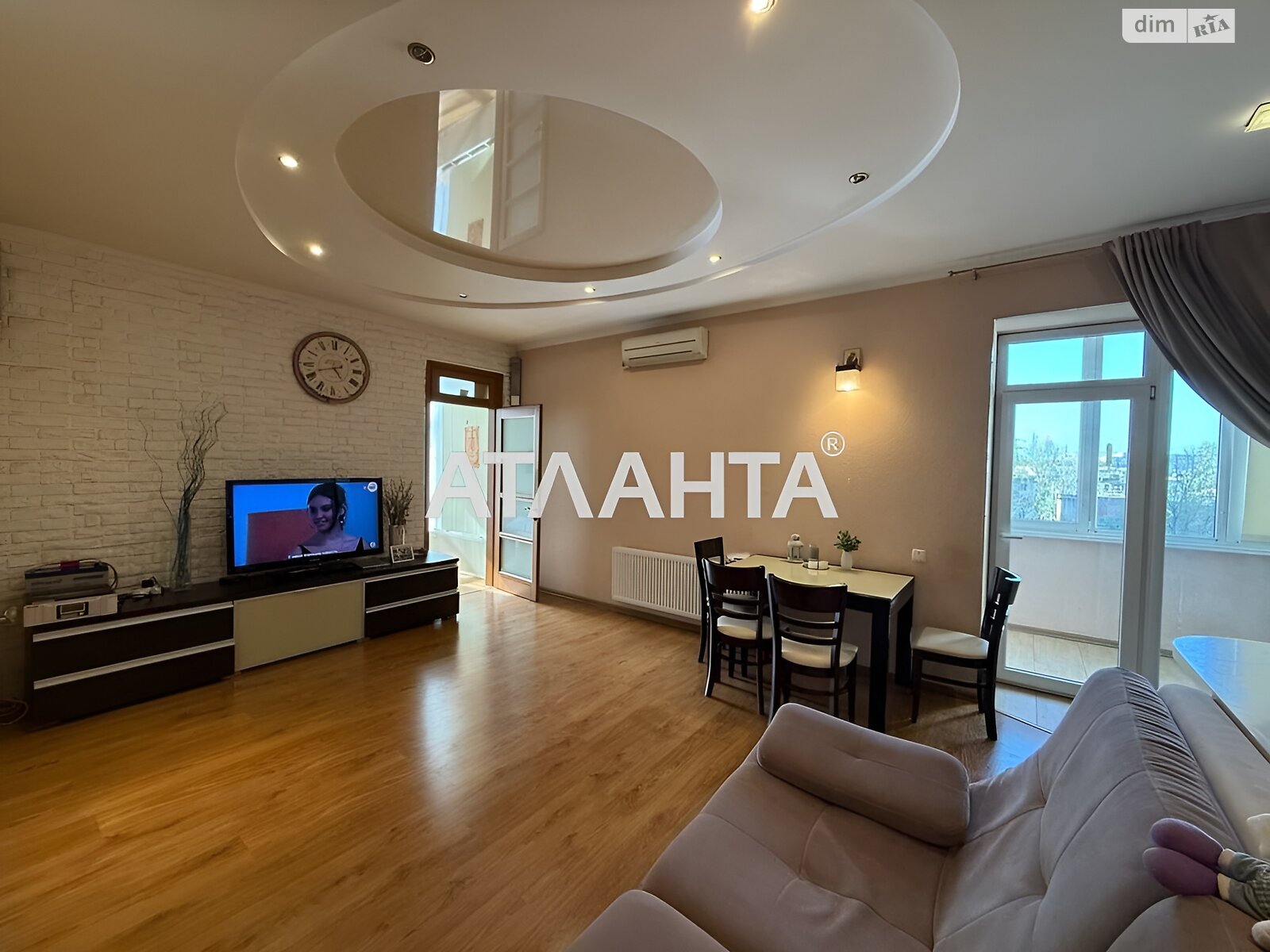 Продажа двухкомнатной квартиры в Одессе, на ул. Балковская, район Приморский фото 1 Продажа двухкомнатной квартиры в Одессе, на ул. Балковская, район Приморский фото 1