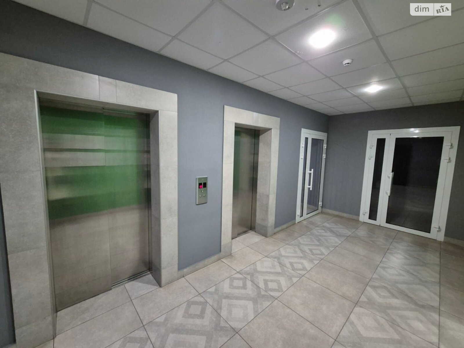 Продажа однокомнатной квартиры в Одессе, на просп. Гагарина 19Б, район Приморский фото 1 Продажа однокомнатной квартиры в Одессе, на просп. Гагарина 19Б, район Приморский фото 1
