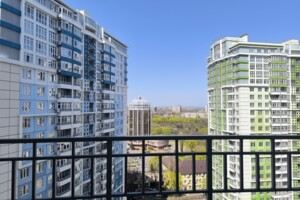Продаж однокімнатної квартири в Одесі, на просп. Гагаріна 19 корпус 4, район Приморський фото 2