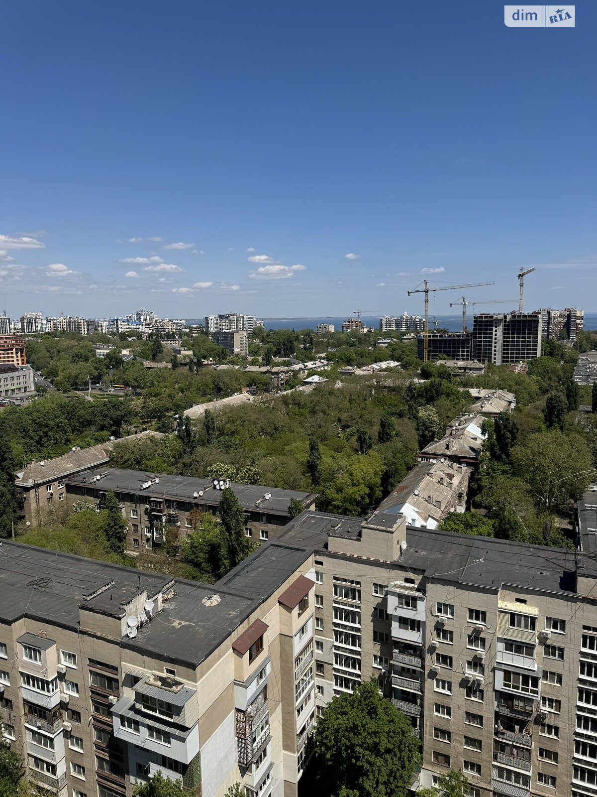 Продажа трехкомнатной квартиры в Одессе, на просп. Гагарина 19 корпус 3, район Приморский фото 1 Продажа трехкомнатной квартиры в Одессе, на просп. Гагарина 19 корпус 3, район Приморский фото 1