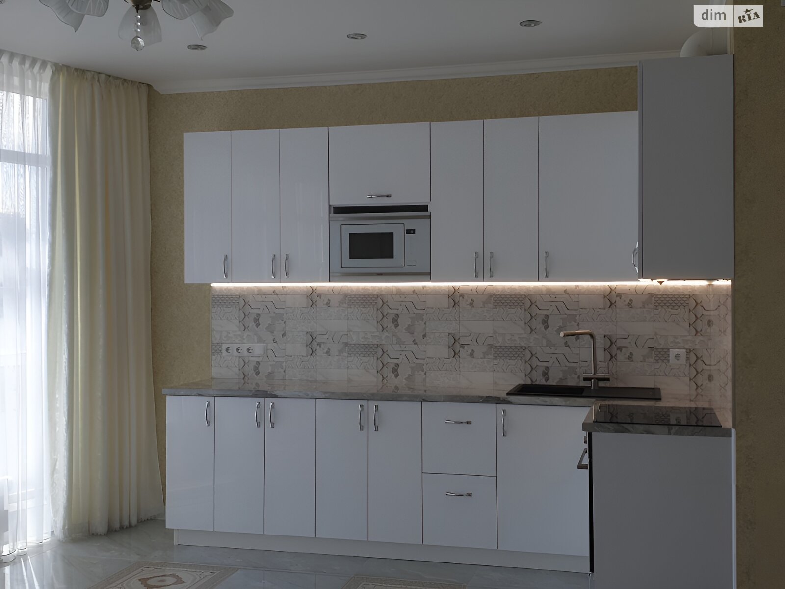 Продажа однокомнатной квартиры в Одессе, на просп. Гагарина 19В корпус 3, район Приморский фото 1 Продажа однокомнатной квартиры в Одессе, на просп. Гагарина 19В корпус 3, район Приморский фото 1