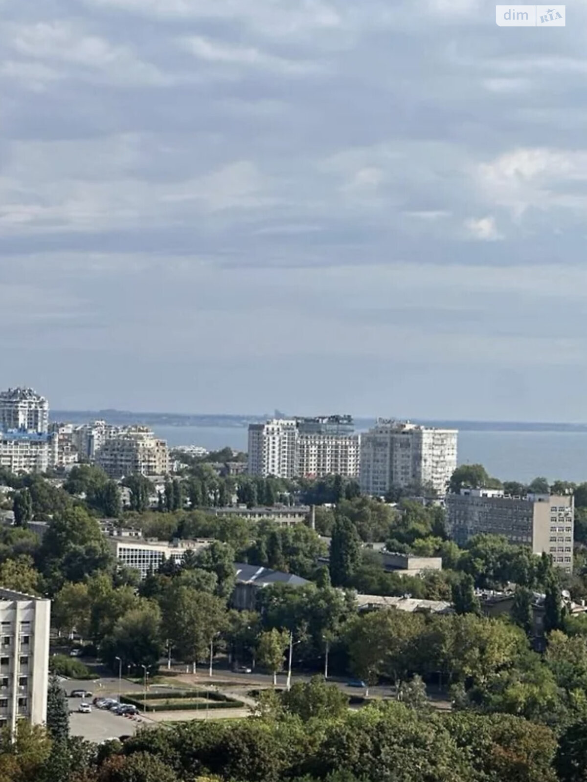 Продажа двухкомнатной квартиры в Одессе, на просп. Гагарина, район Приморский фото 1 Продажа двухкомнатной квартиры в Одессе, на просп. Гагарина, район Приморский фото 1