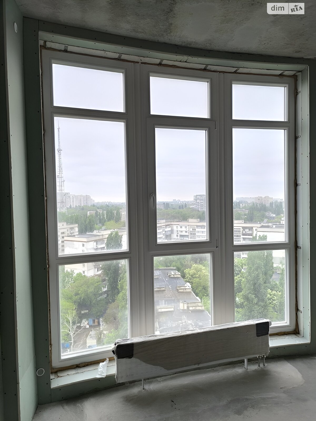 Продаж однокімнатної квартири в Одесі, на просп. Гагаріна 19Г, район Приморський фото 1 Продаж однокімнатної квартири в Одесі, на просп. Гагаріна 19Г, район Приморський фото 1