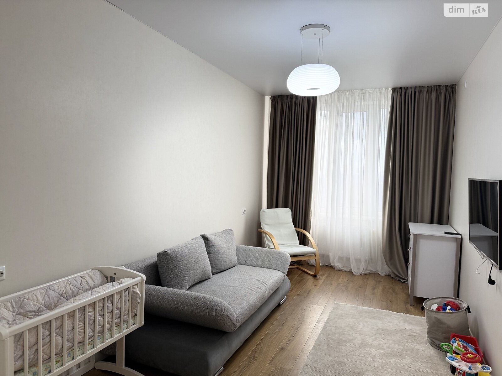 Продаж трикімнатної квартири в Одесі, на просп. Гагаріна, район Приморський фото 1 Продаж трикімнатної квартири в Одесі, на просп. Гагаріна, район Приморський фото 1